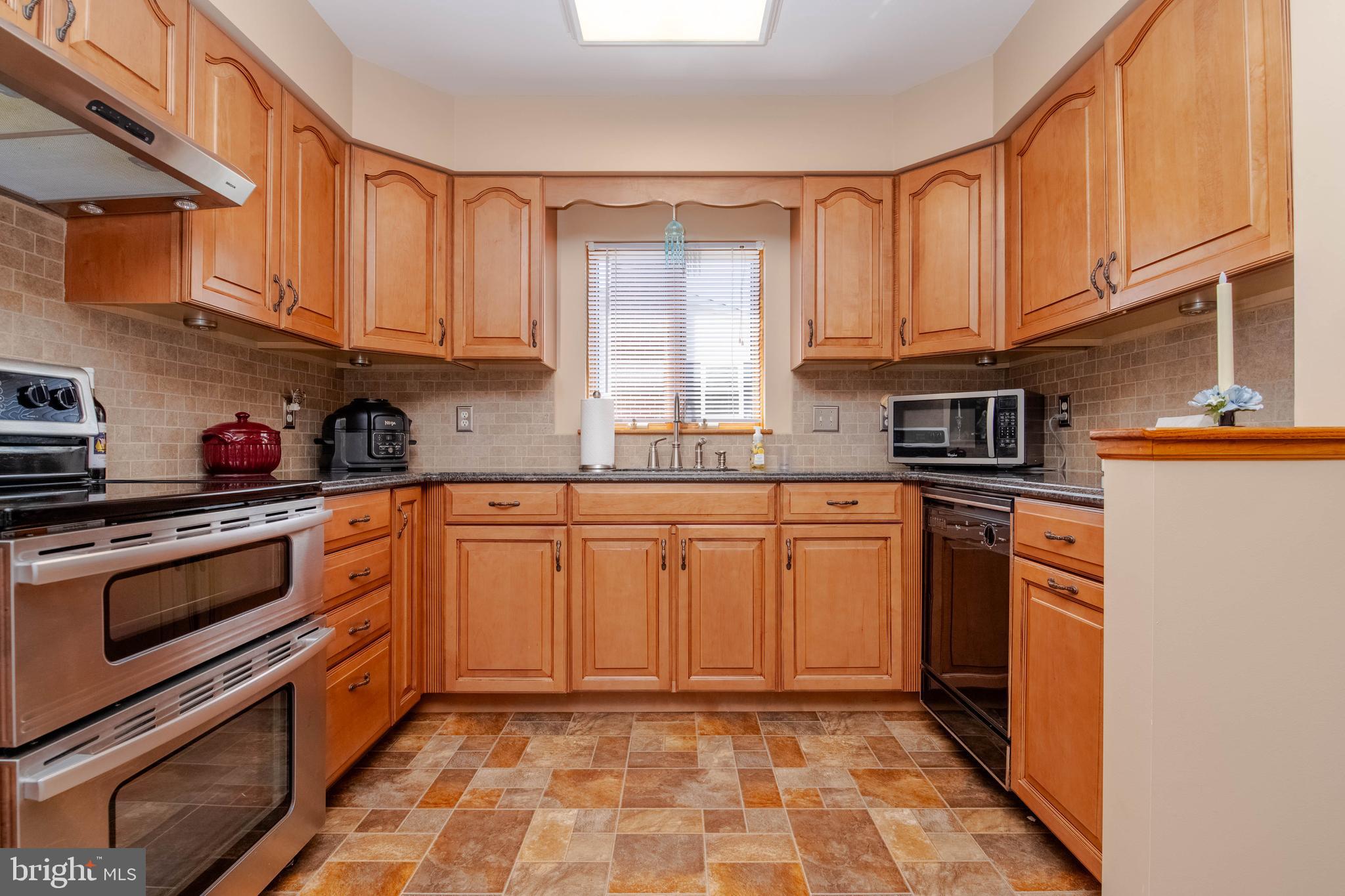 RUMSEY ISLAND - Residential