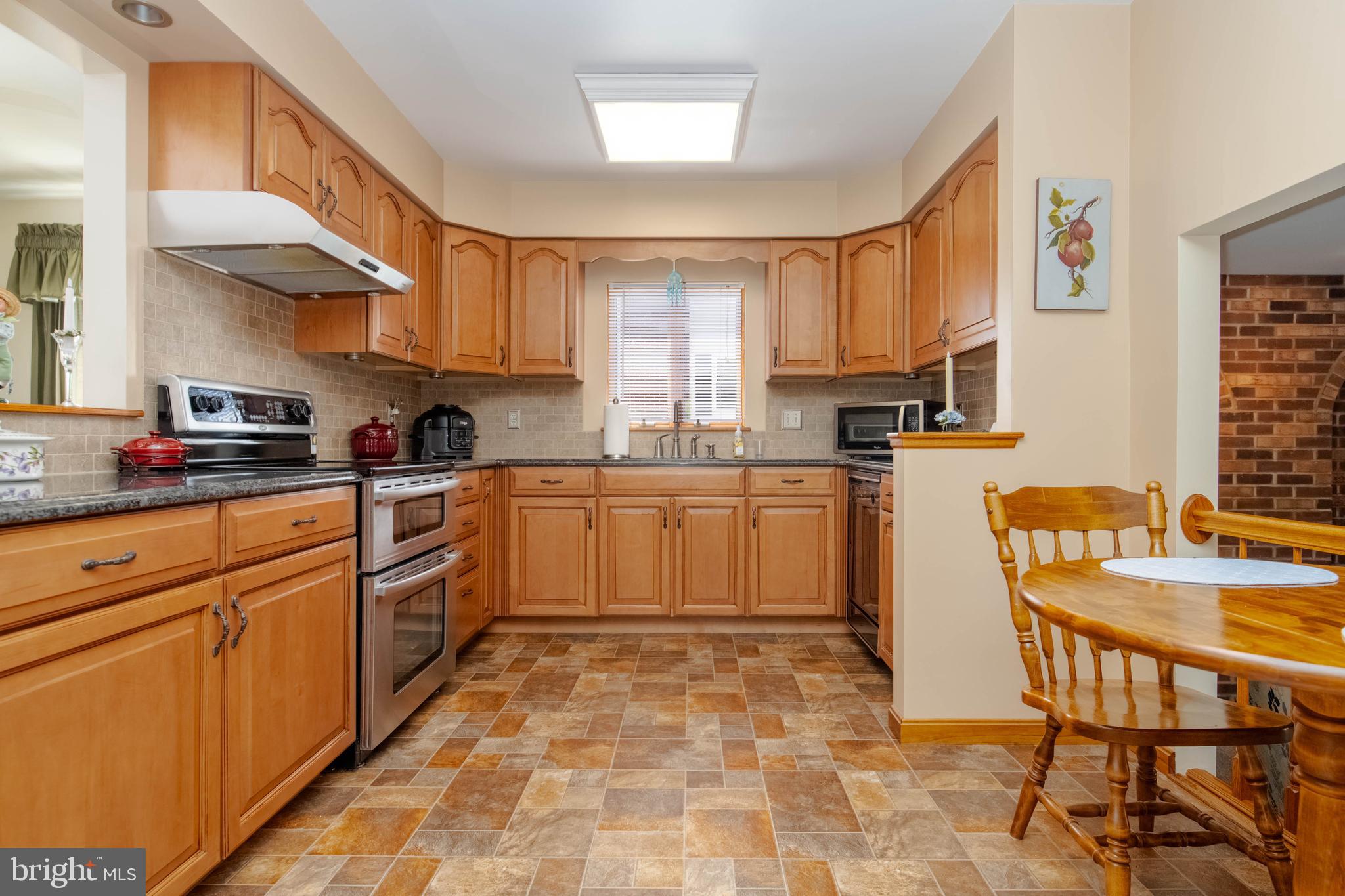 RUMSEY ISLAND - Residential
