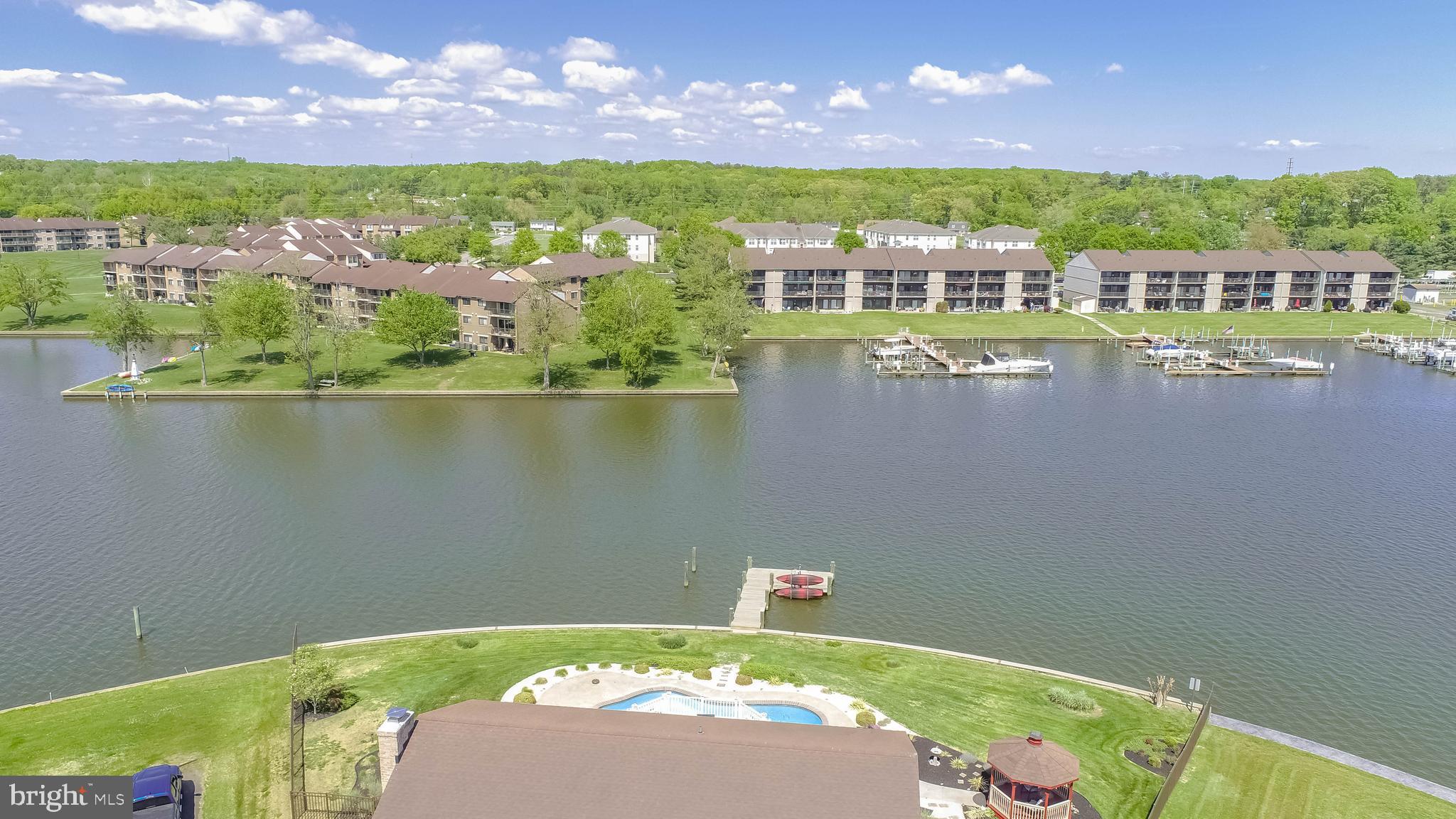 RUMSEY ISLAND - Residential