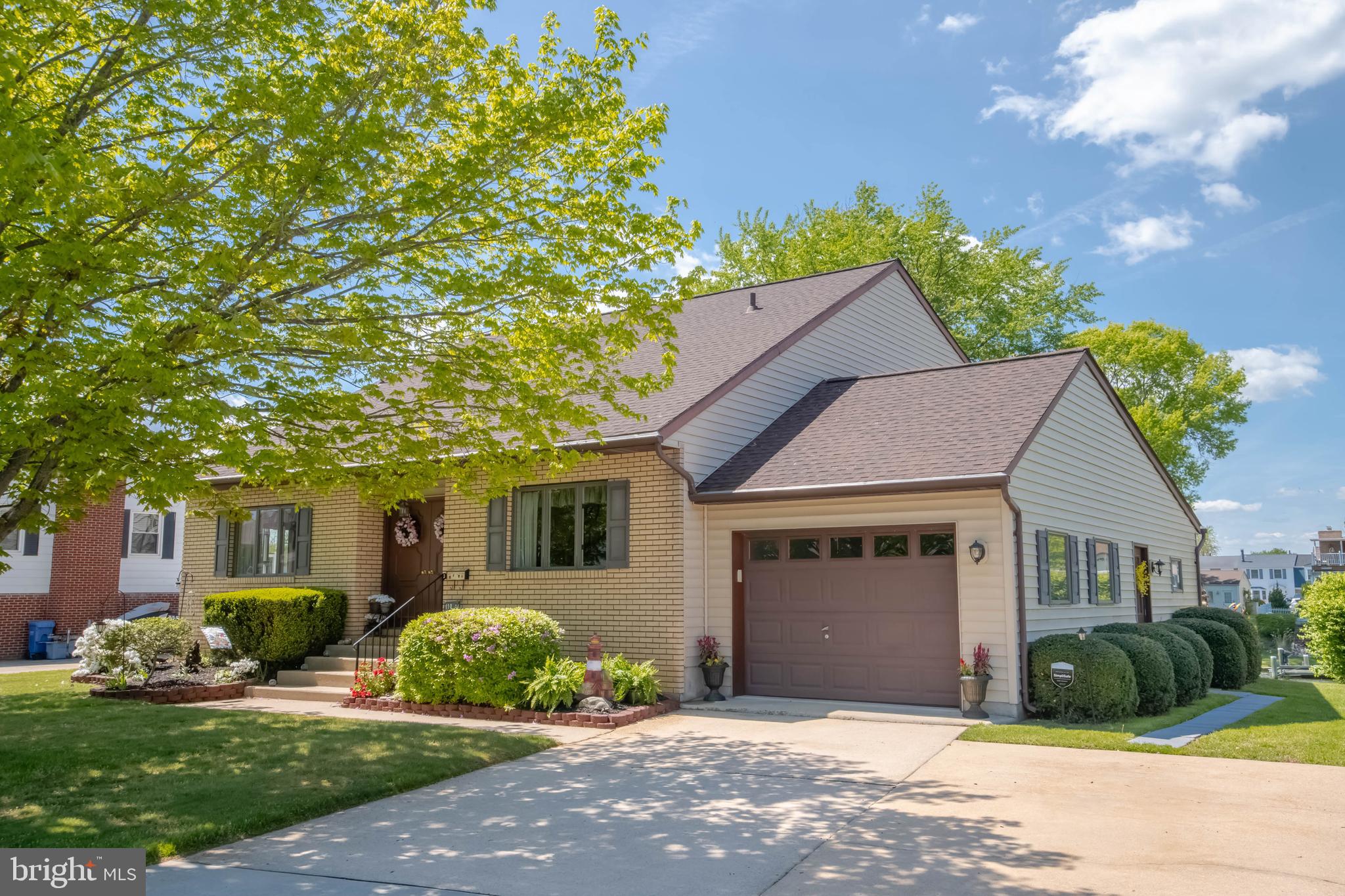 RUMSEY ISLAND - Residential