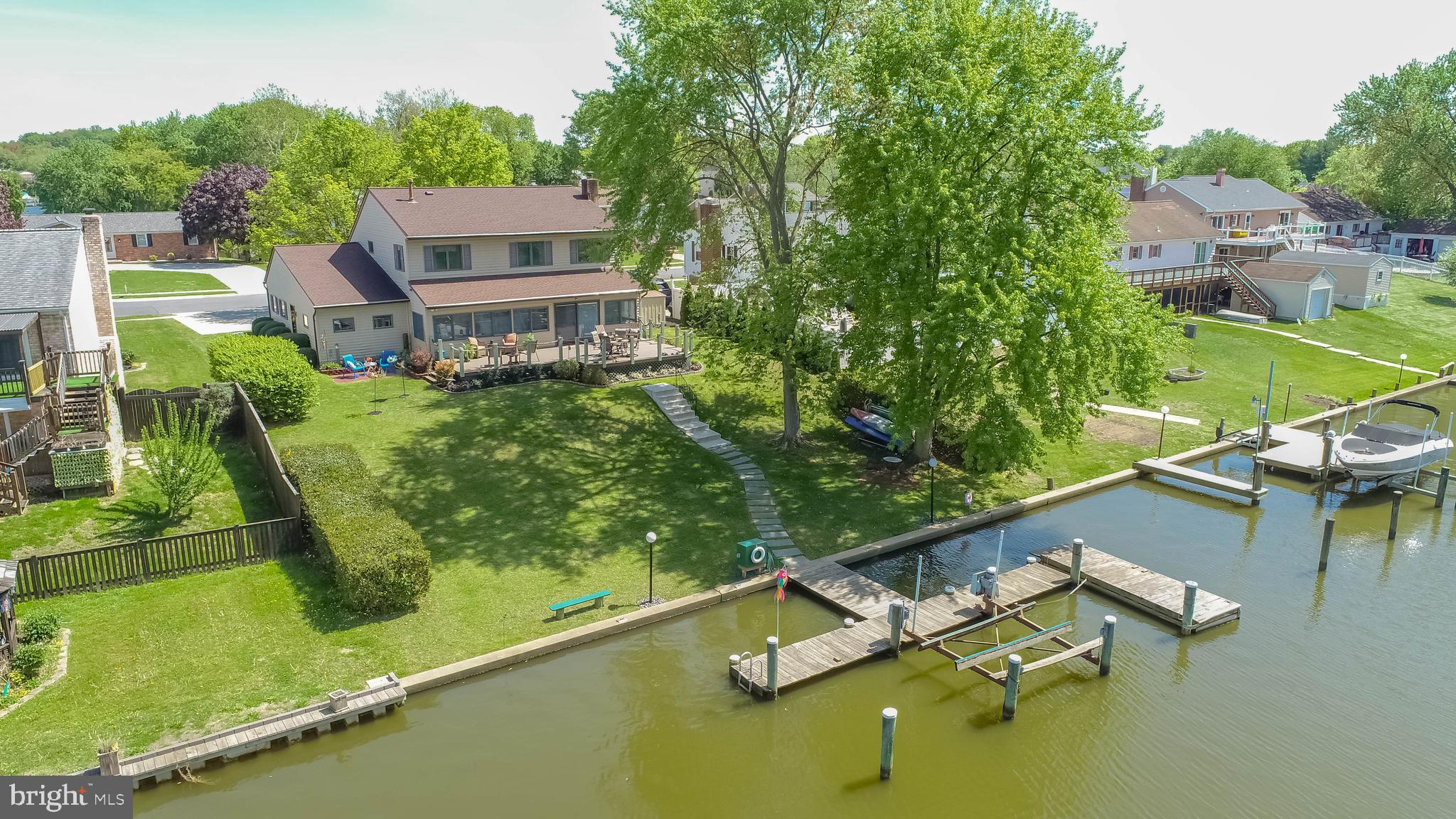 RUMSEY ISLAND - Residential