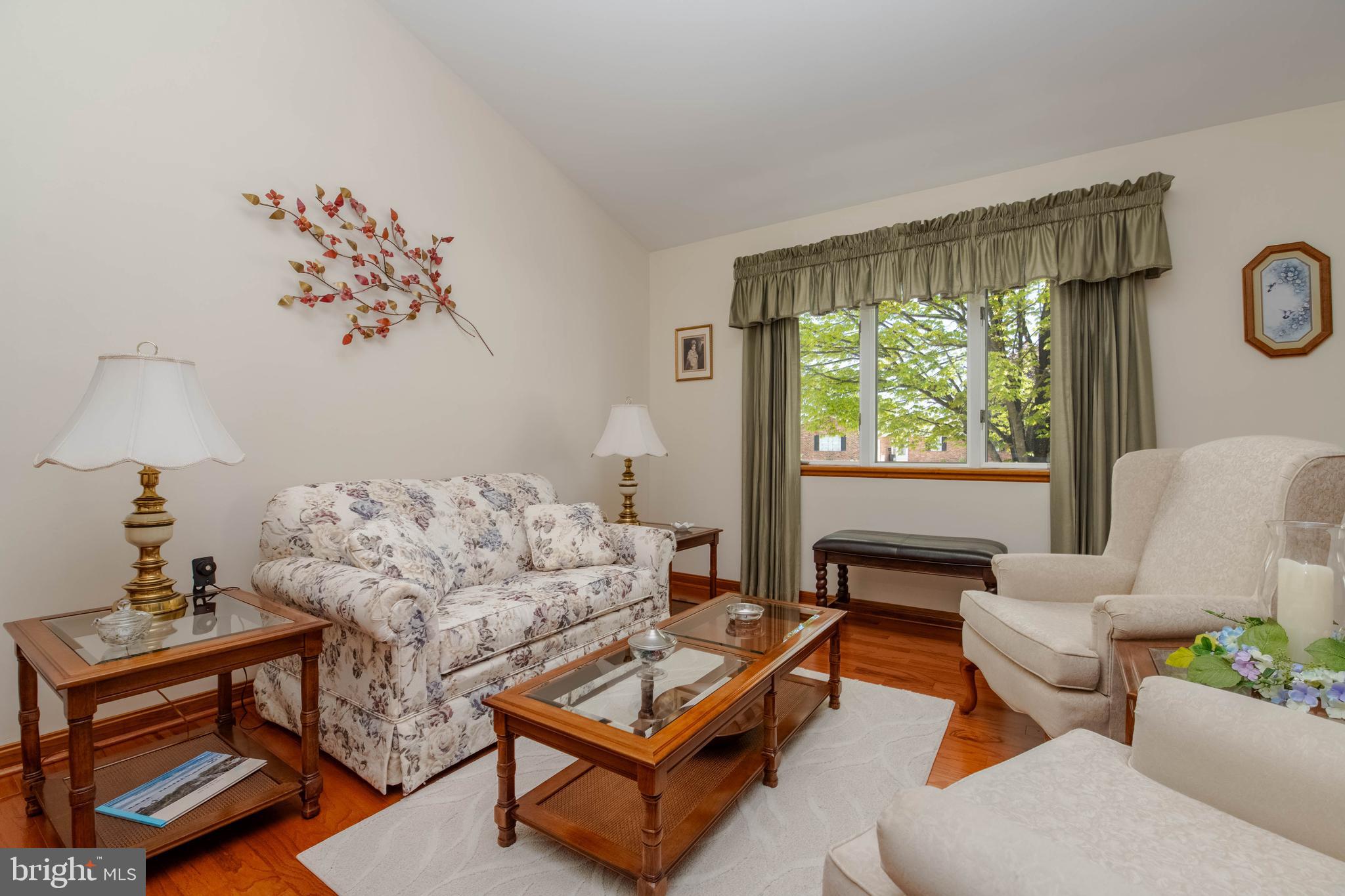 RUMSEY ISLAND - Residential