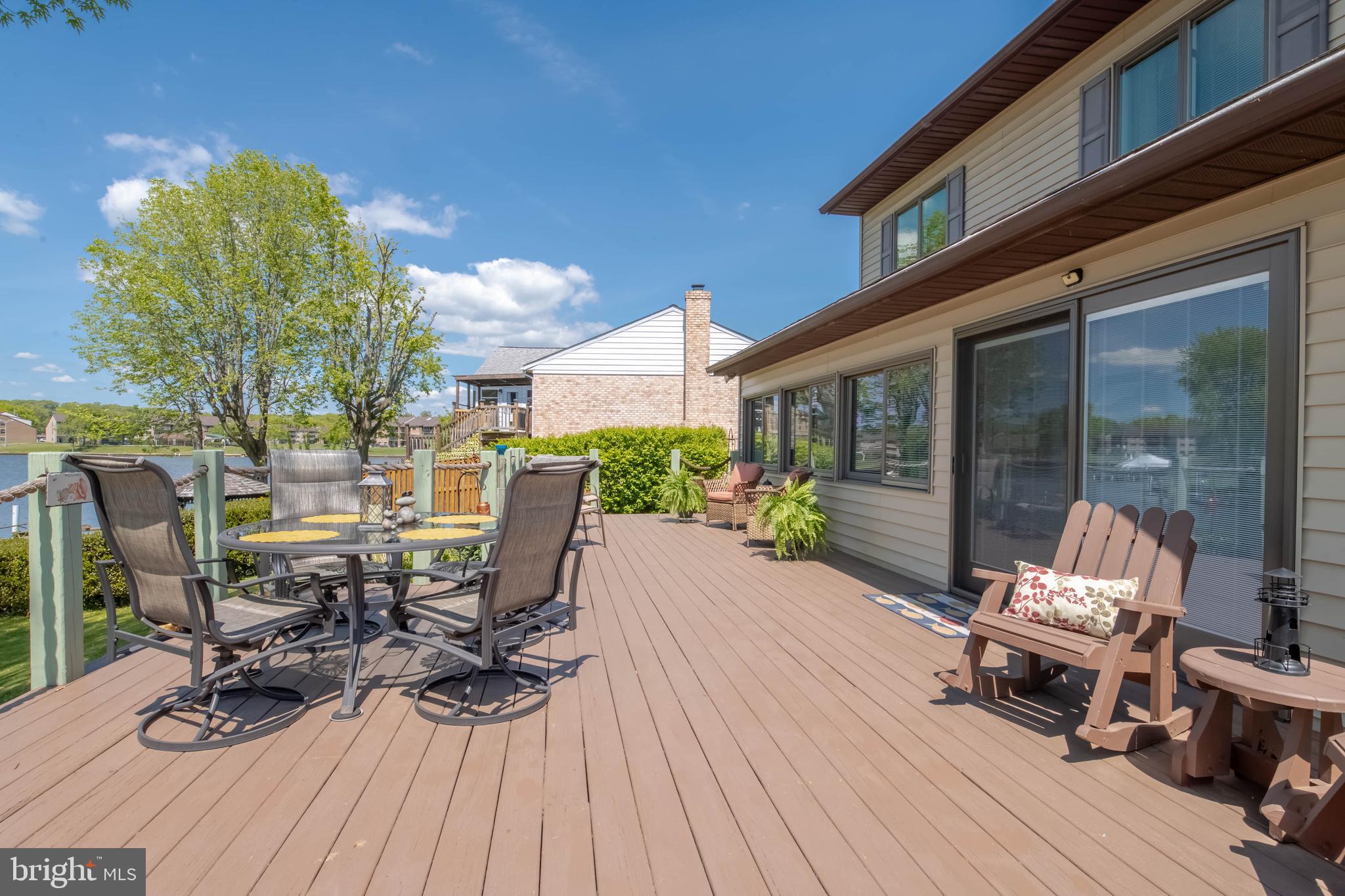 RUMSEY ISLAND - Residential