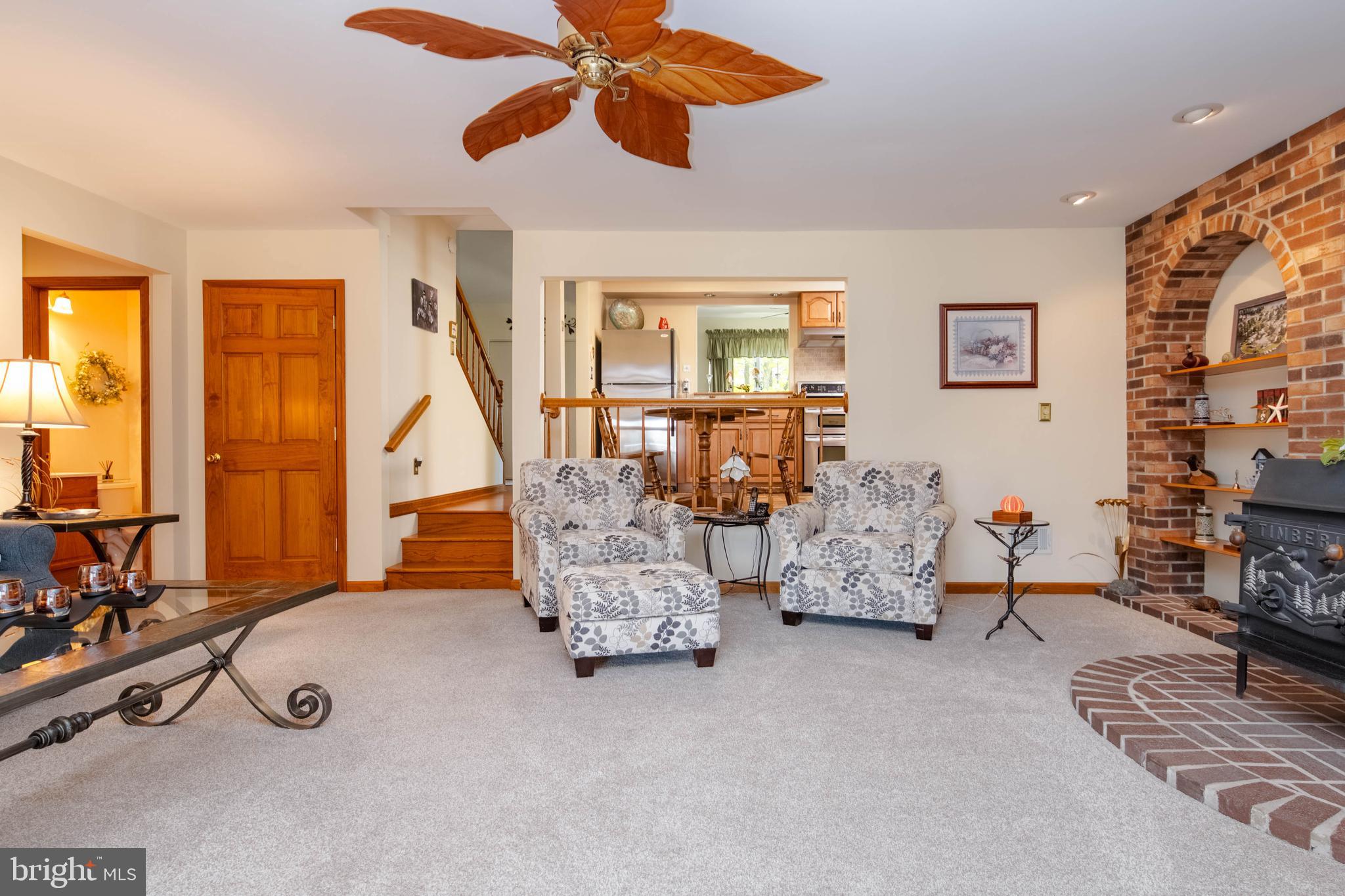 RUMSEY ISLAND - Residential