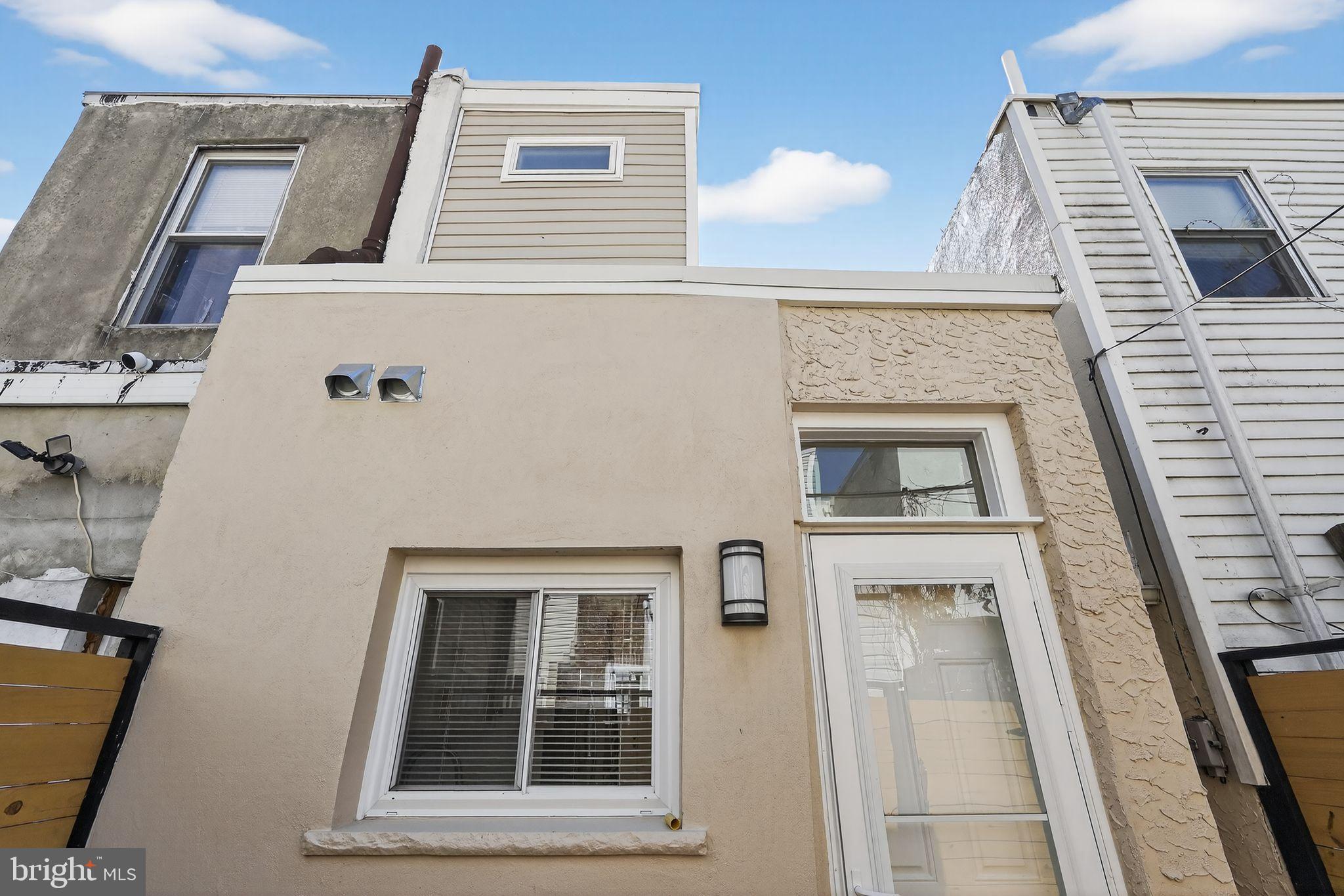 DICKINSON NARROWS - Residential