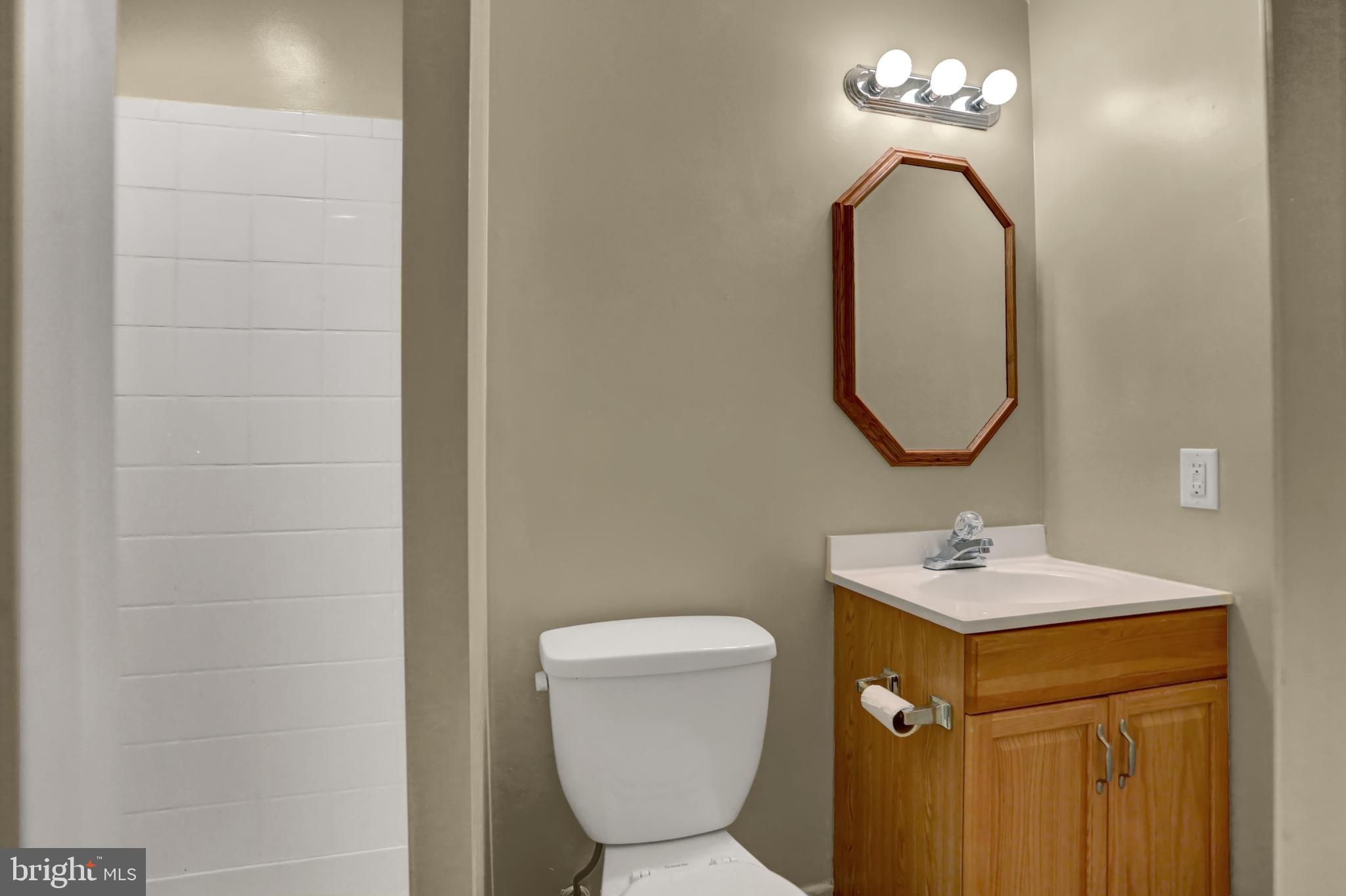 CHAPEL CROSSING - Residential