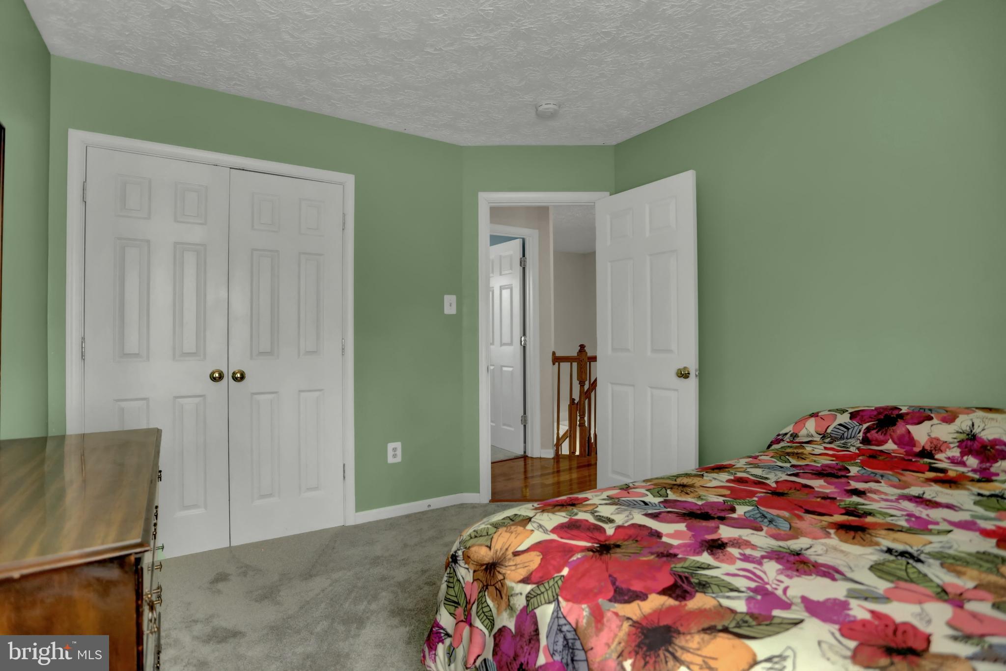 CHAPEL CROSSING - Residential