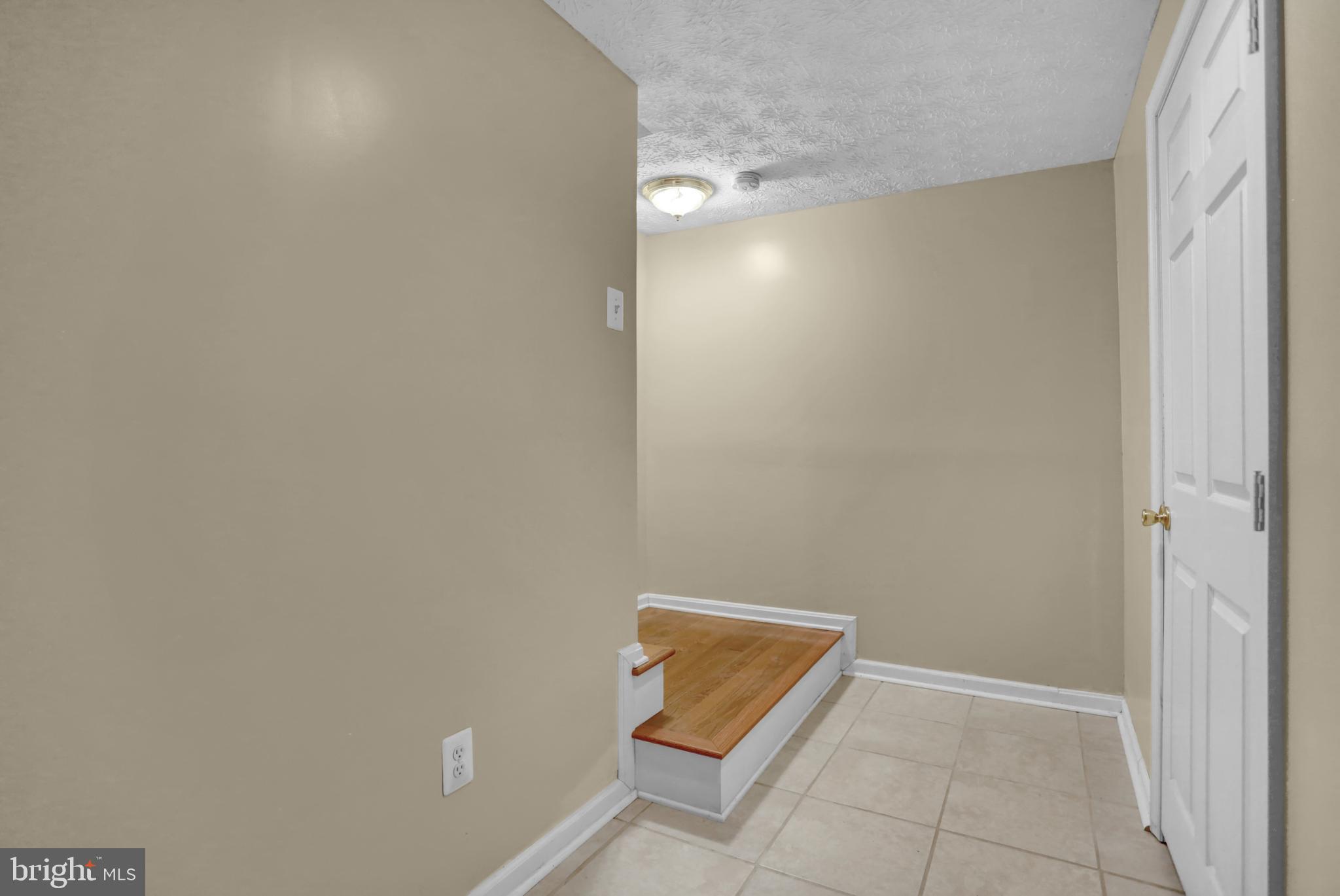 CHAPEL CROSSING - Residential