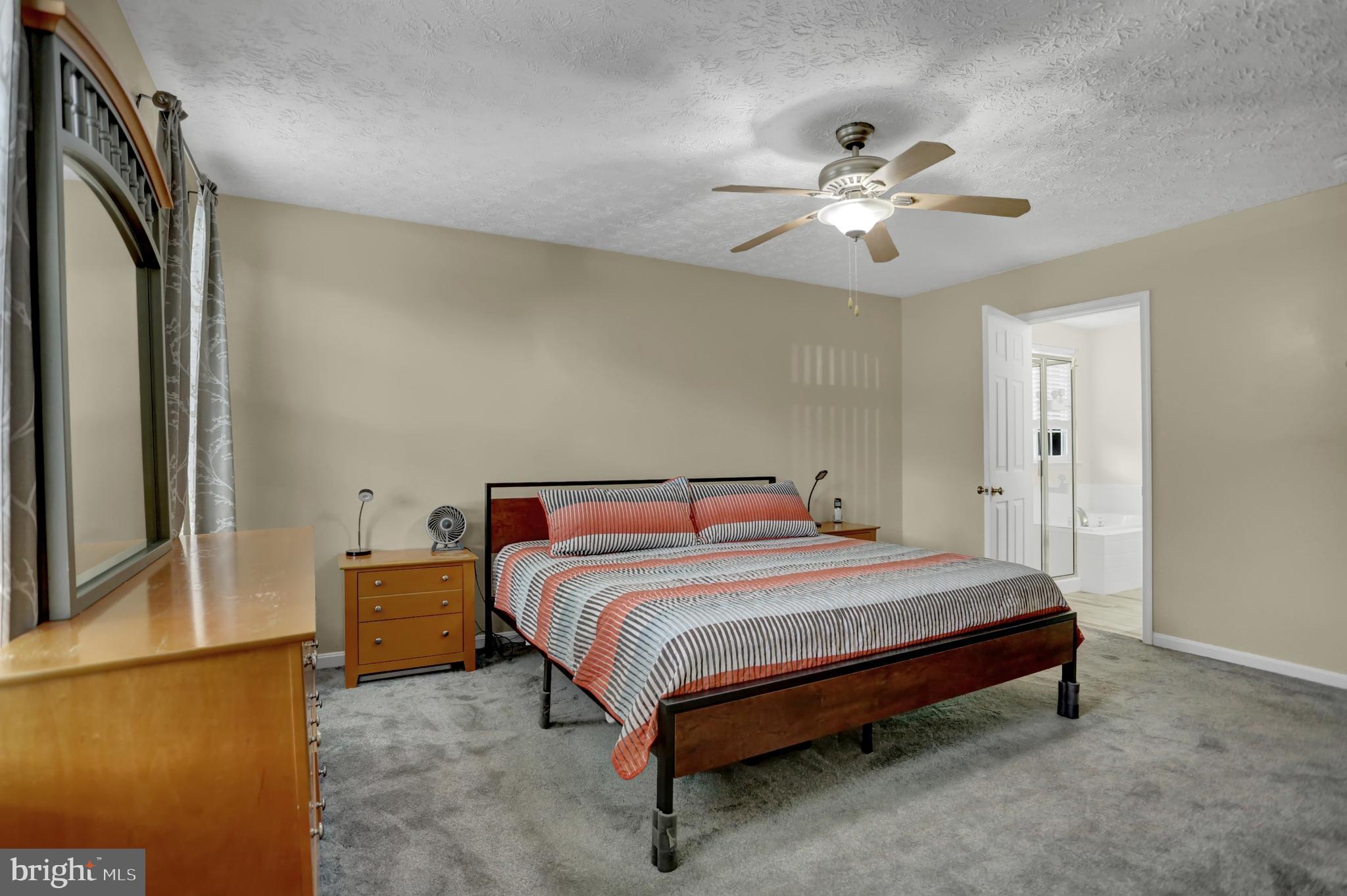 CHAPEL CROSSING - Residential