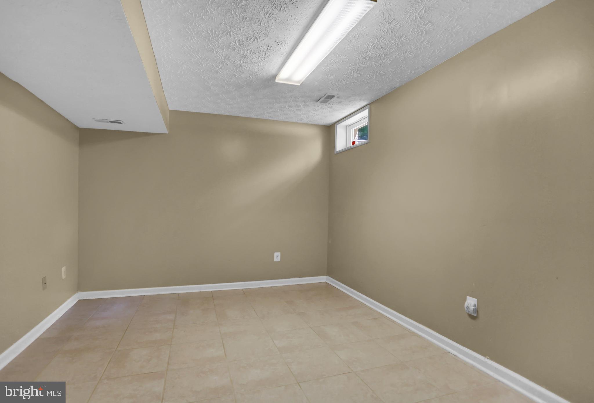 CHAPEL CROSSING - Residential