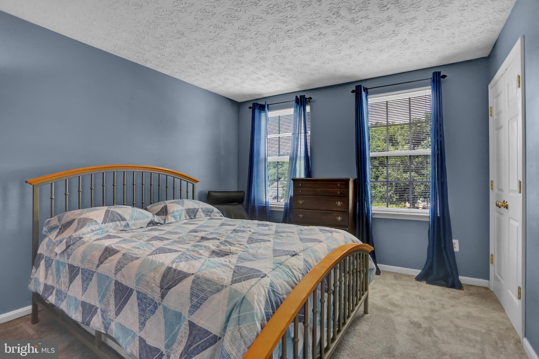 CHAPEL CROSSING - Residential