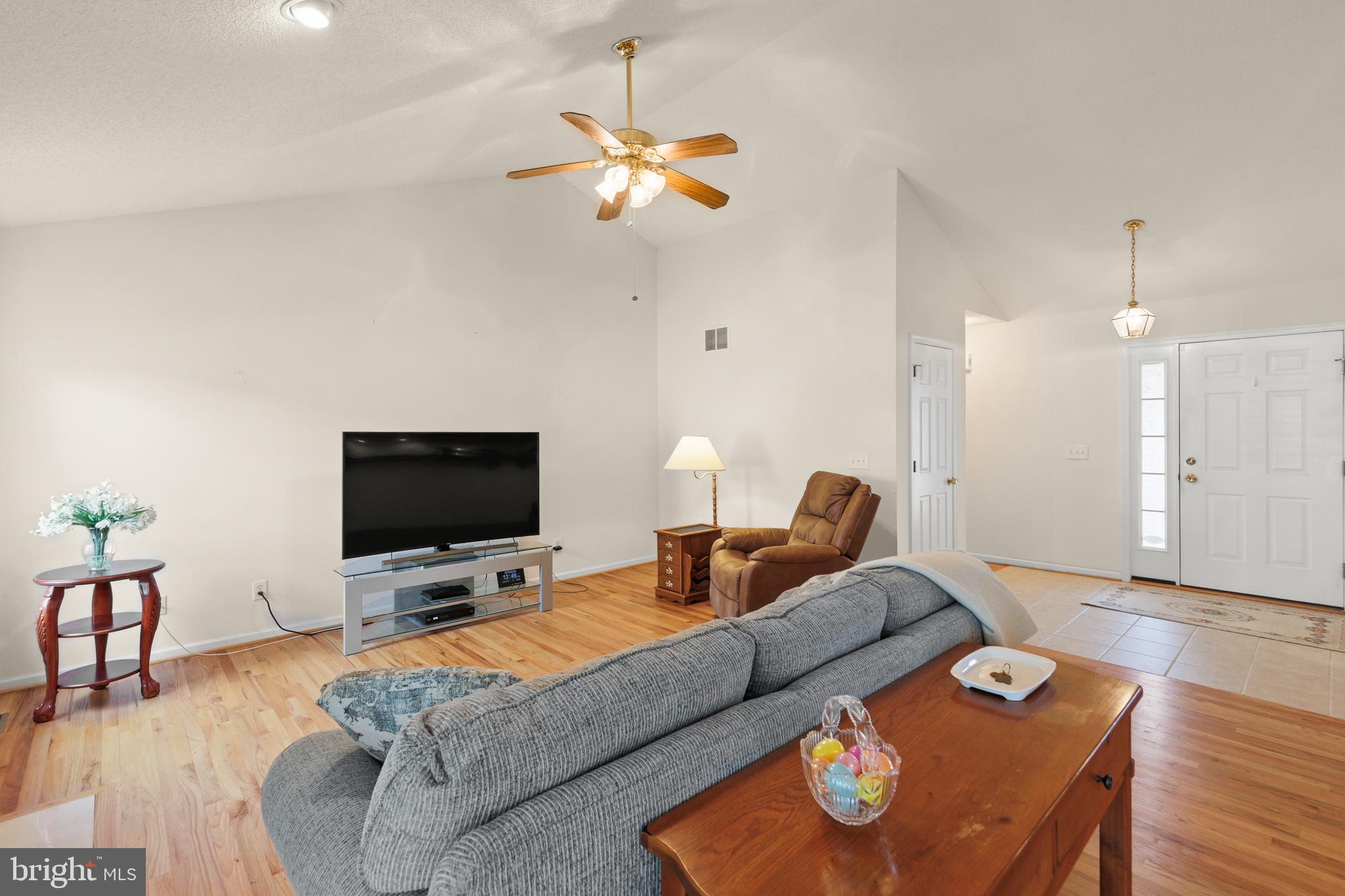 CANTER ESTATES - Residential