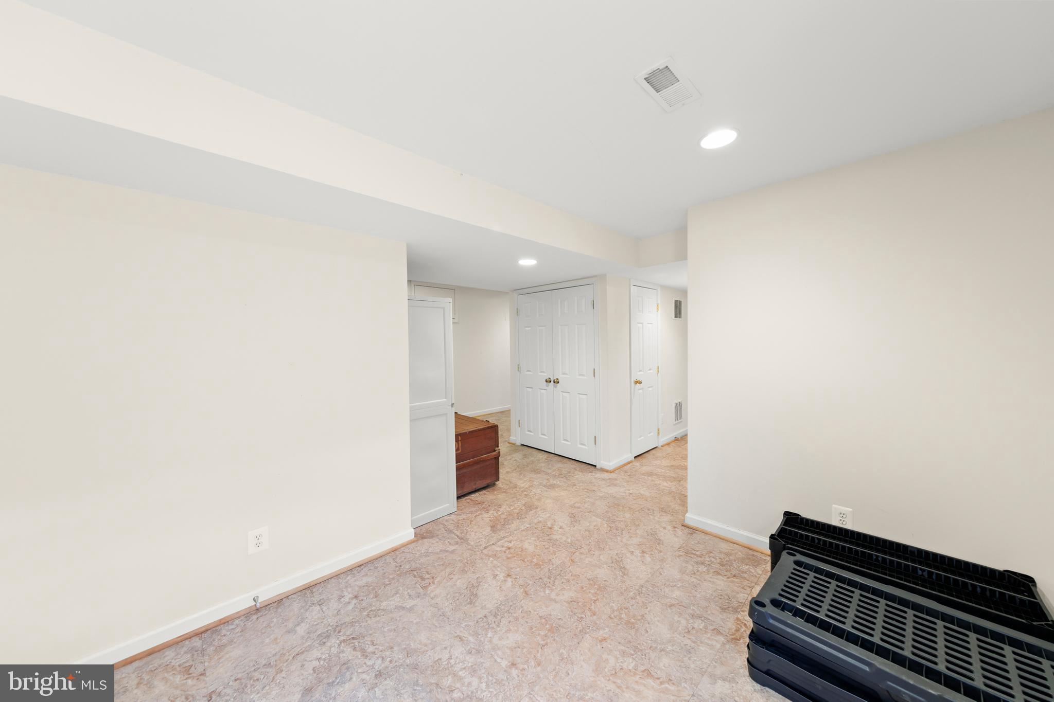 CANTER ESTATES - Residential