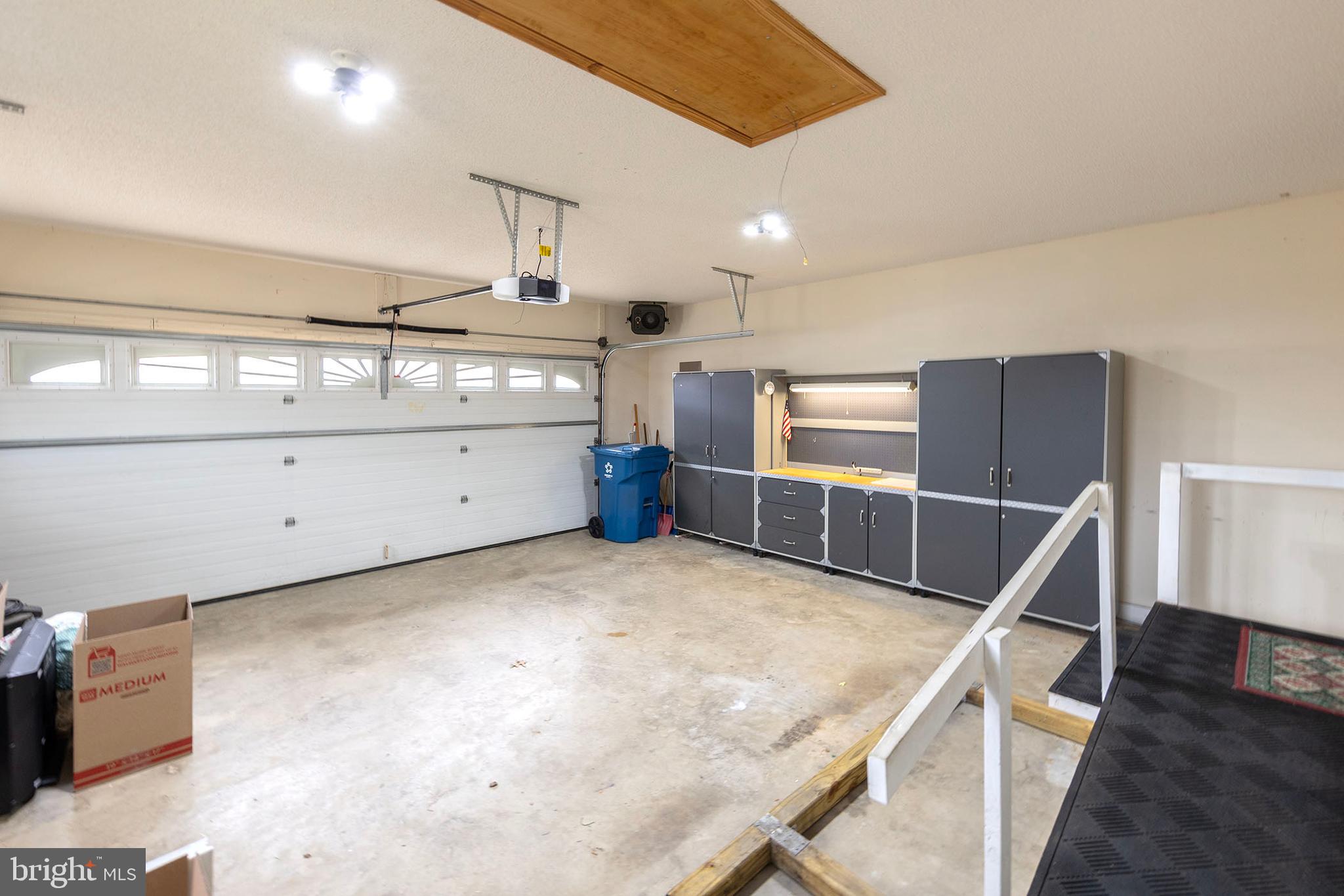 CANTER ESTATES - Residential