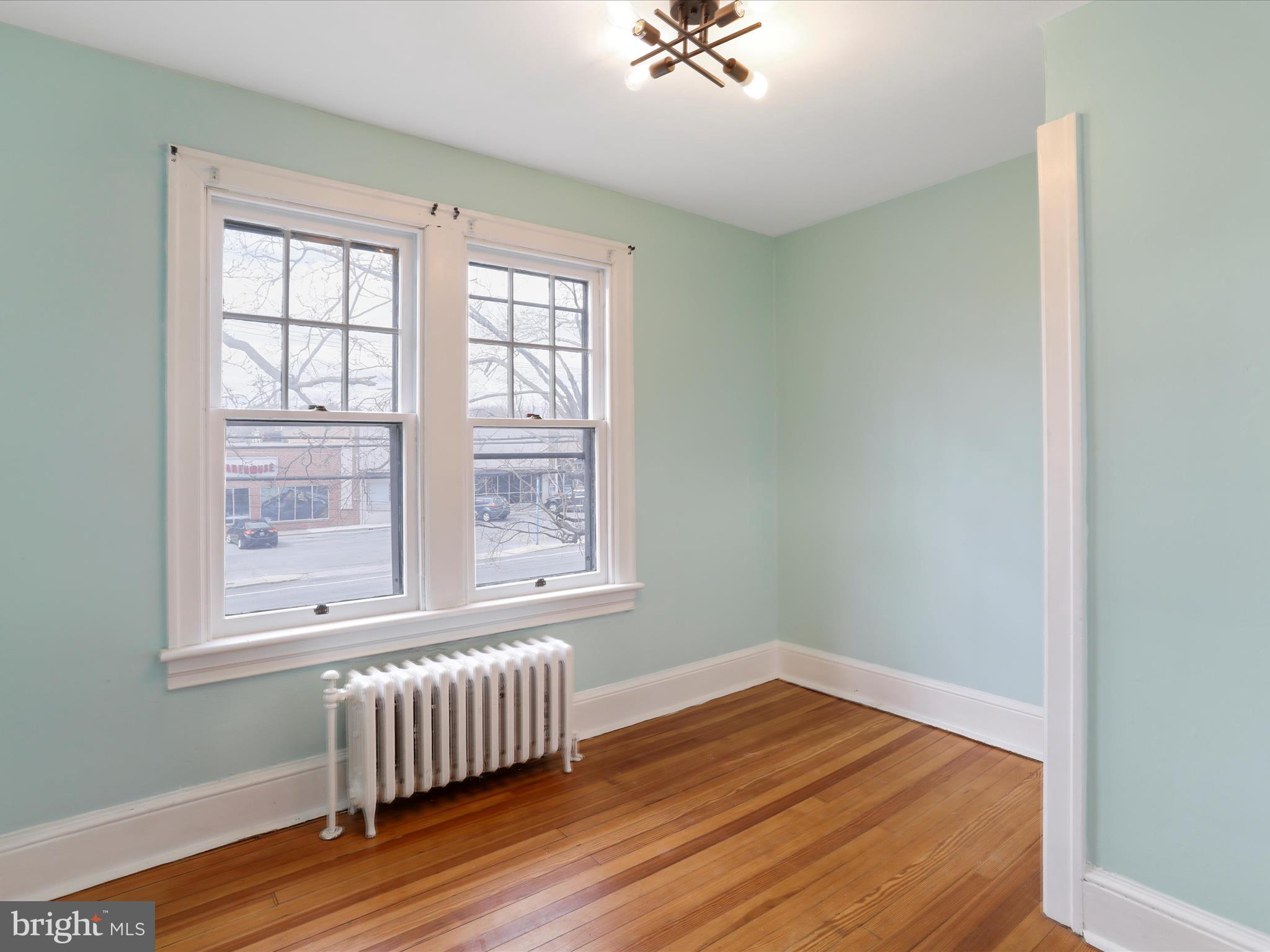 HAGERSTOWN - Residential