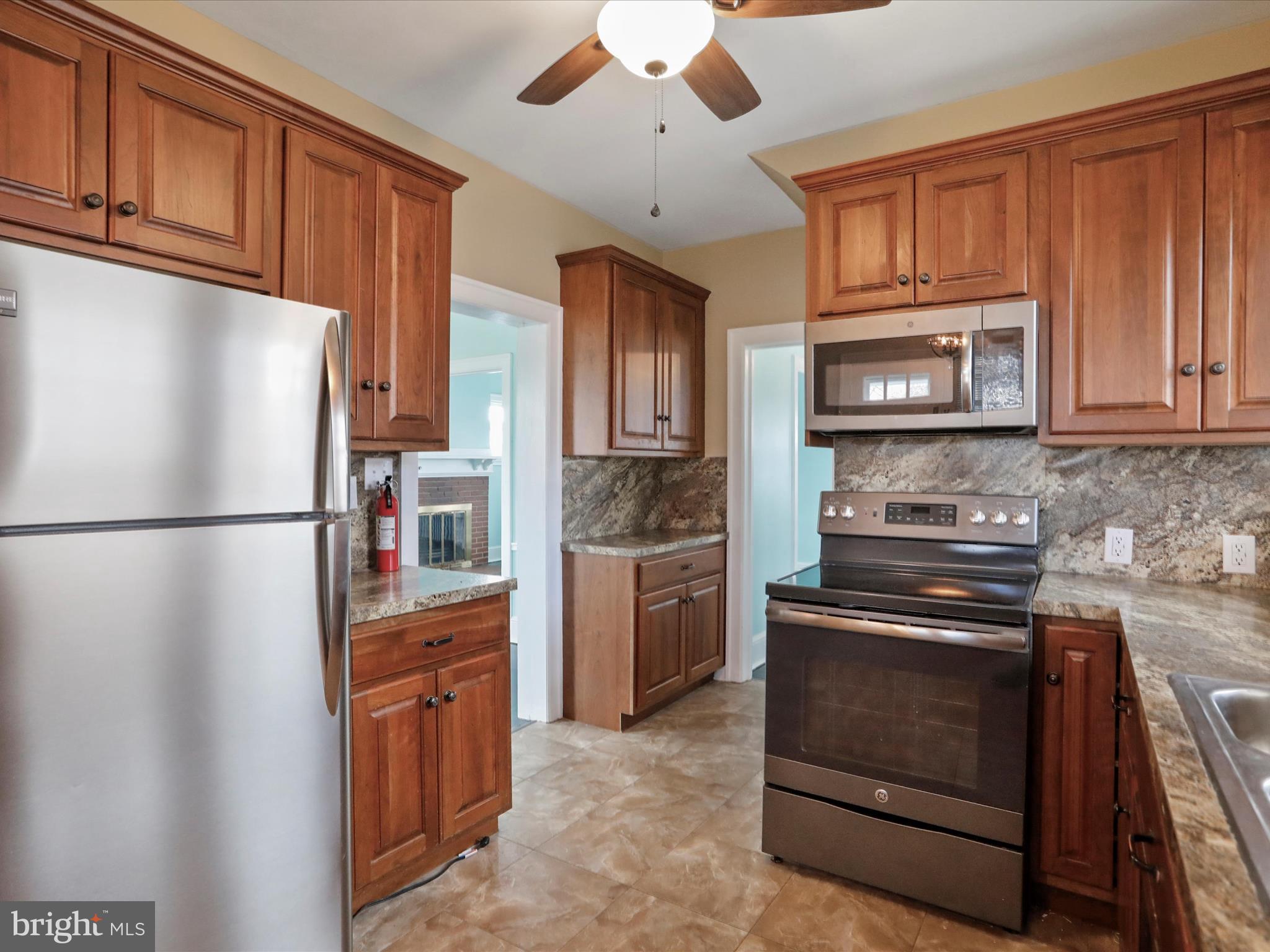 HAGERSTOWN - Residential