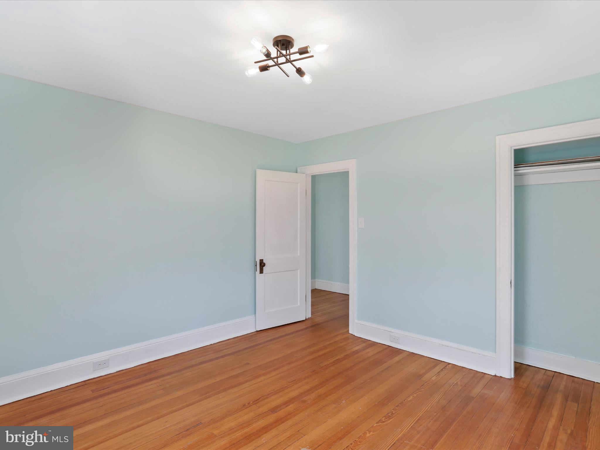 HAGERSTOWN - Residential