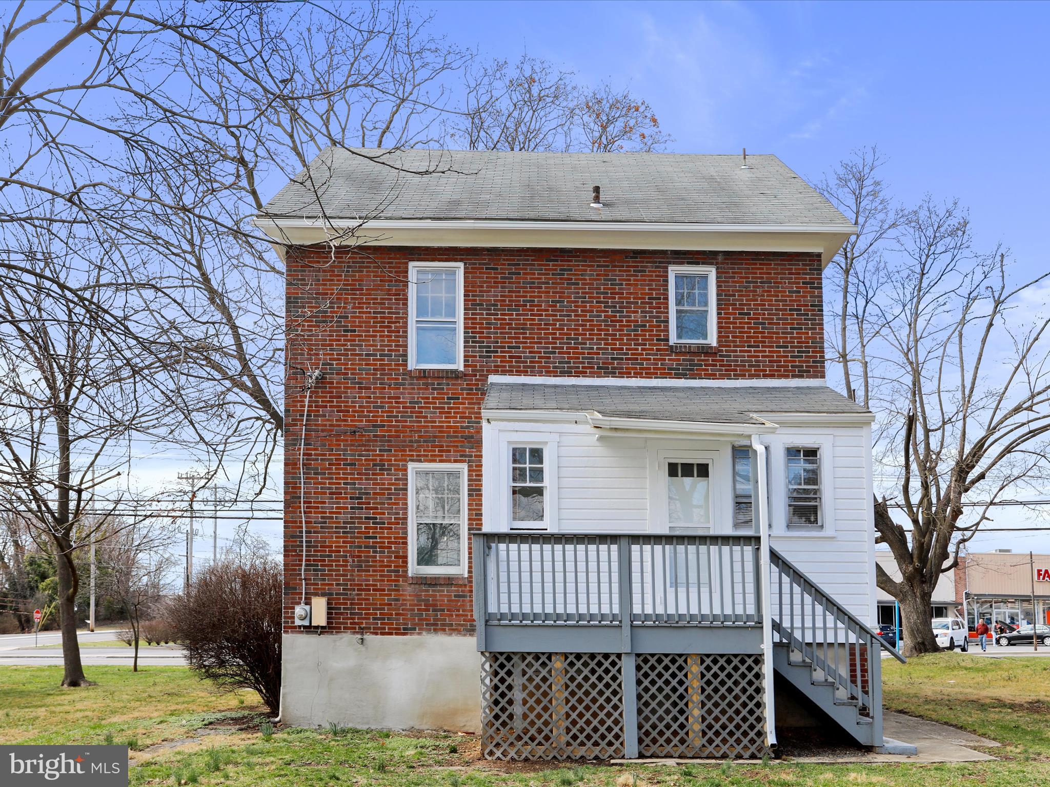 HAGERSTOWN - Residential