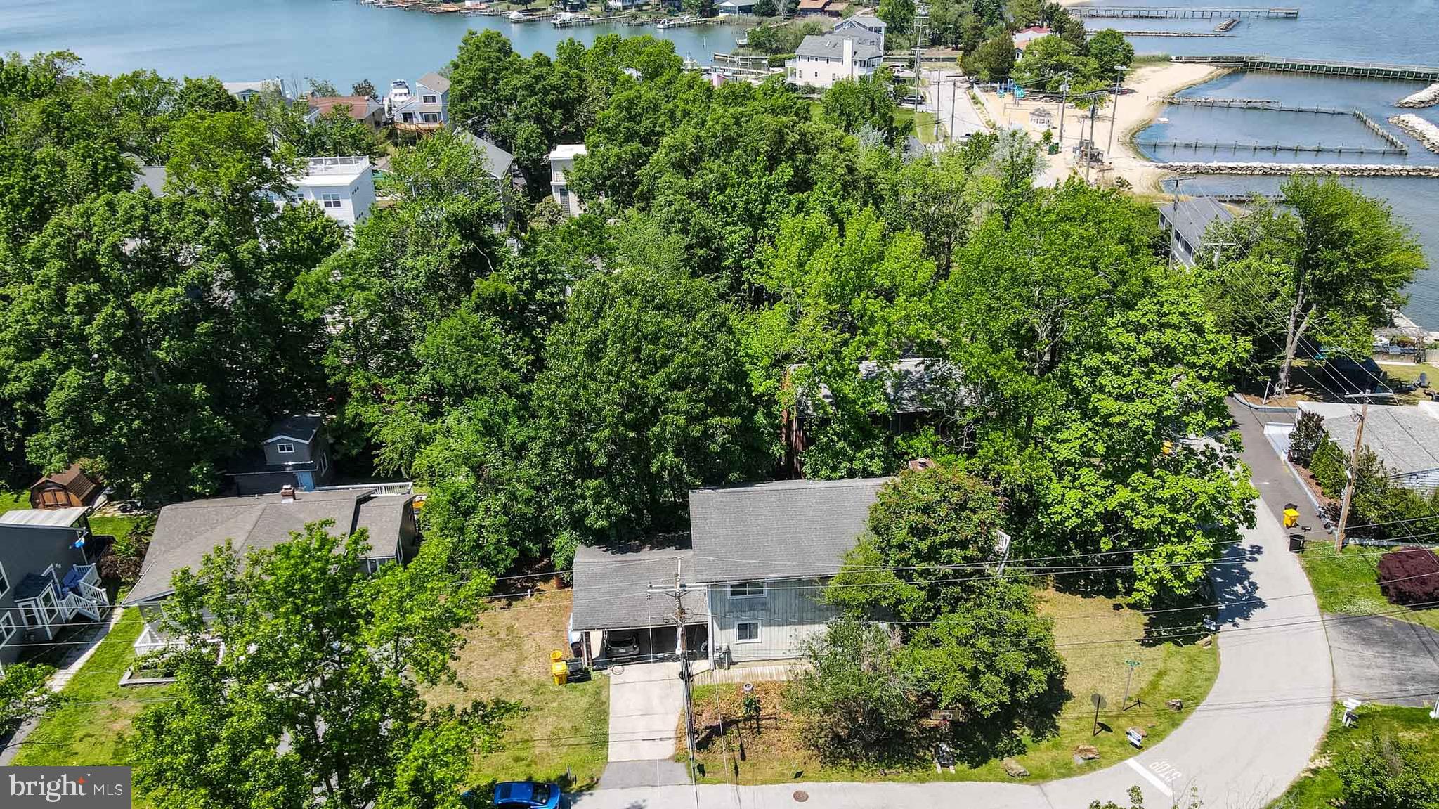 OYSTER HARBOR - Residential