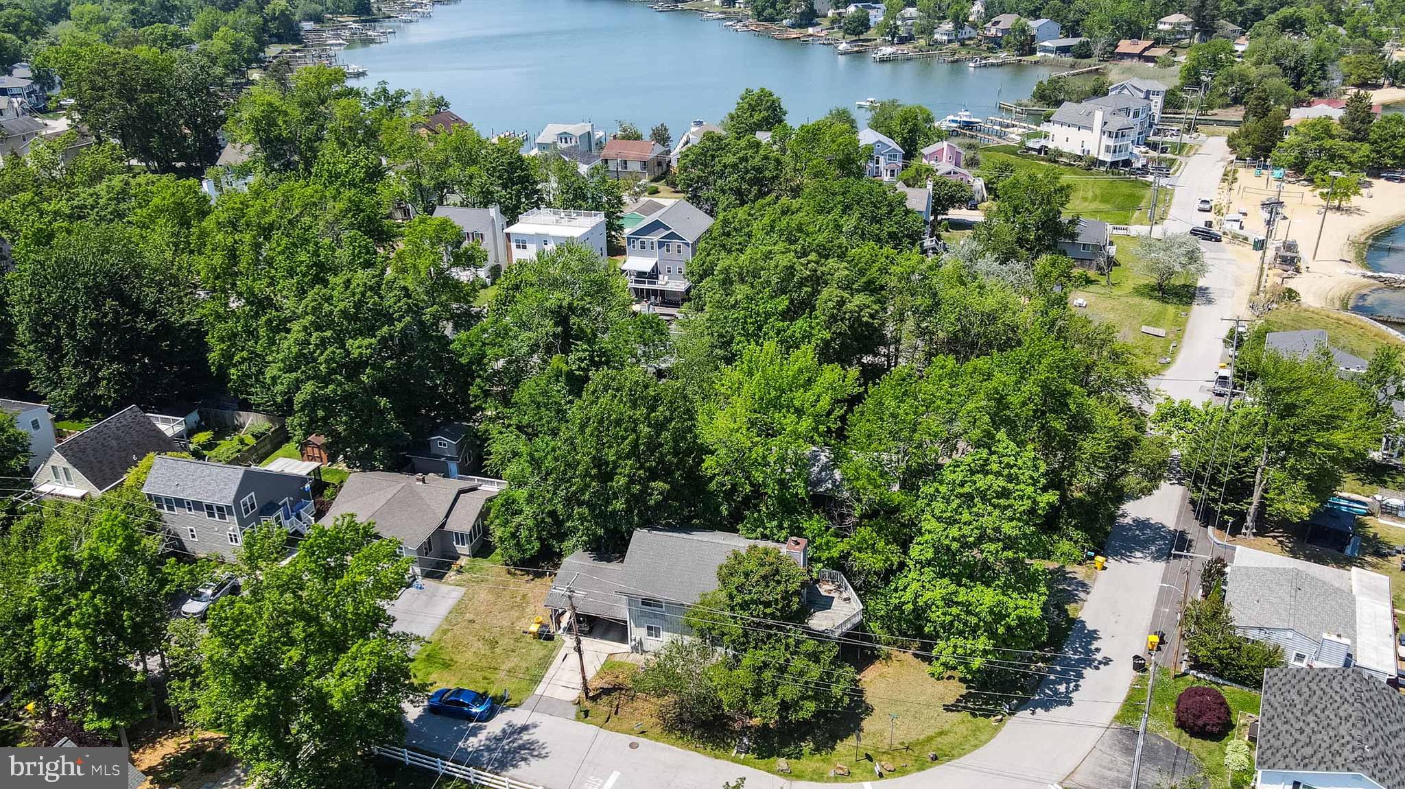 OYSTER HARBOR - Residential