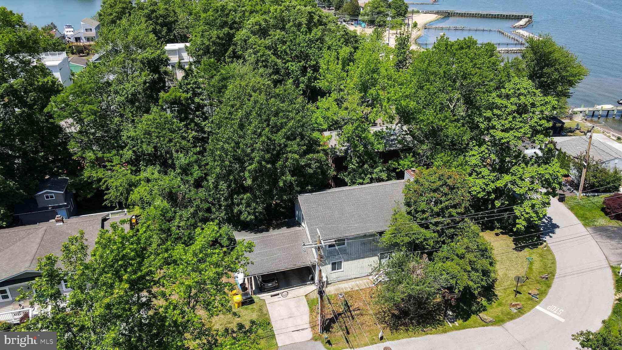 OYSTER HARBOR - Residential
