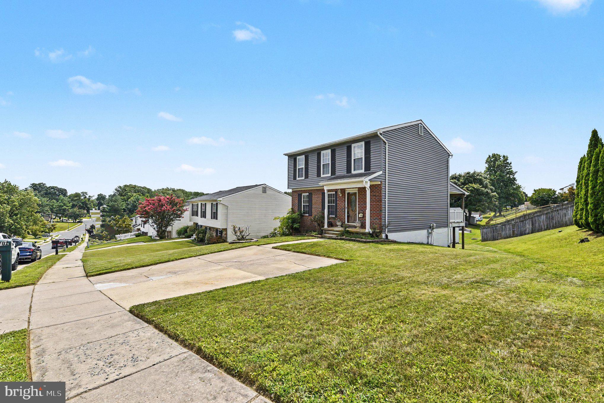 702 FOOT HILL ROAD