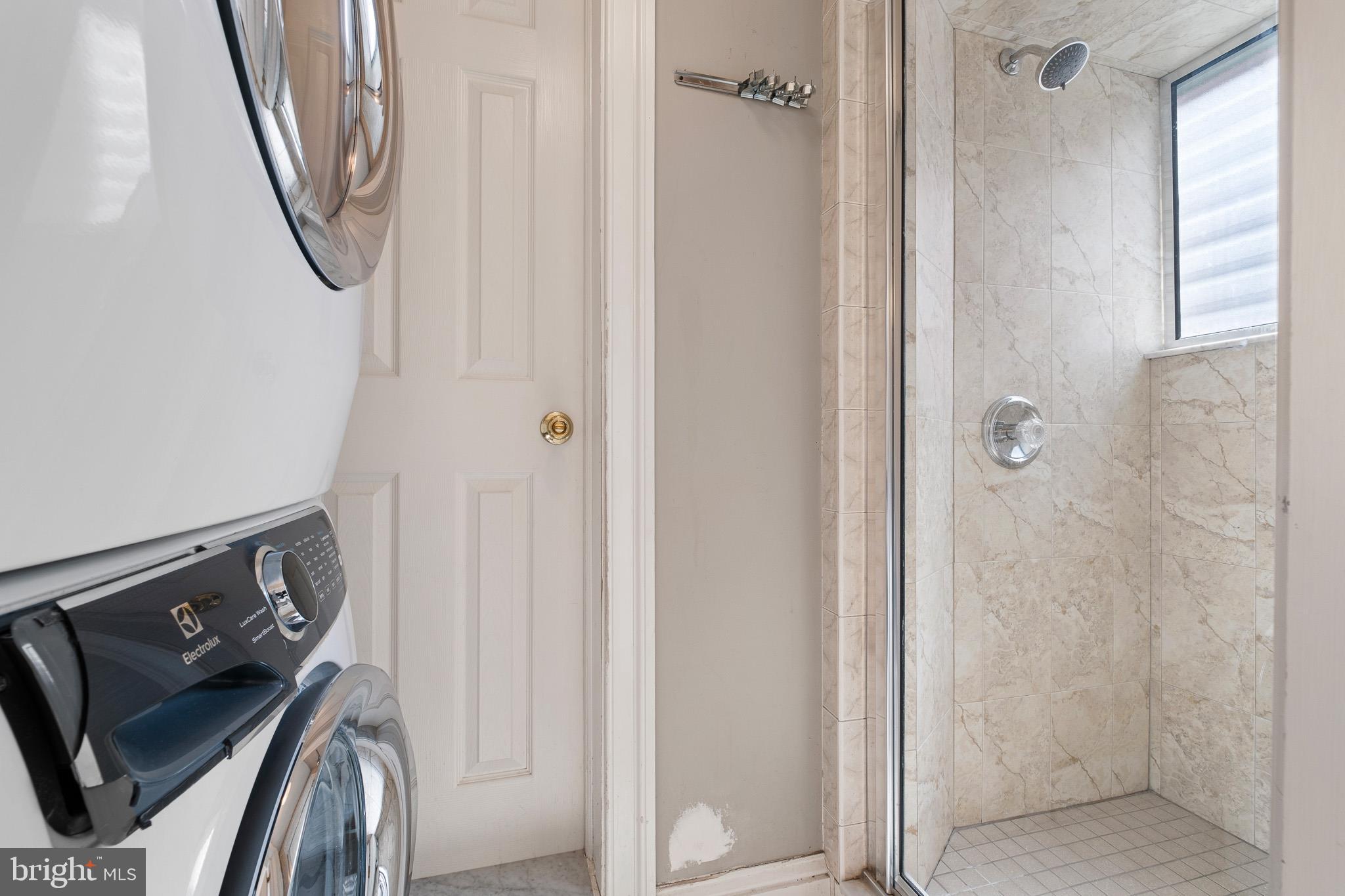 HIGHLANDS - Residential