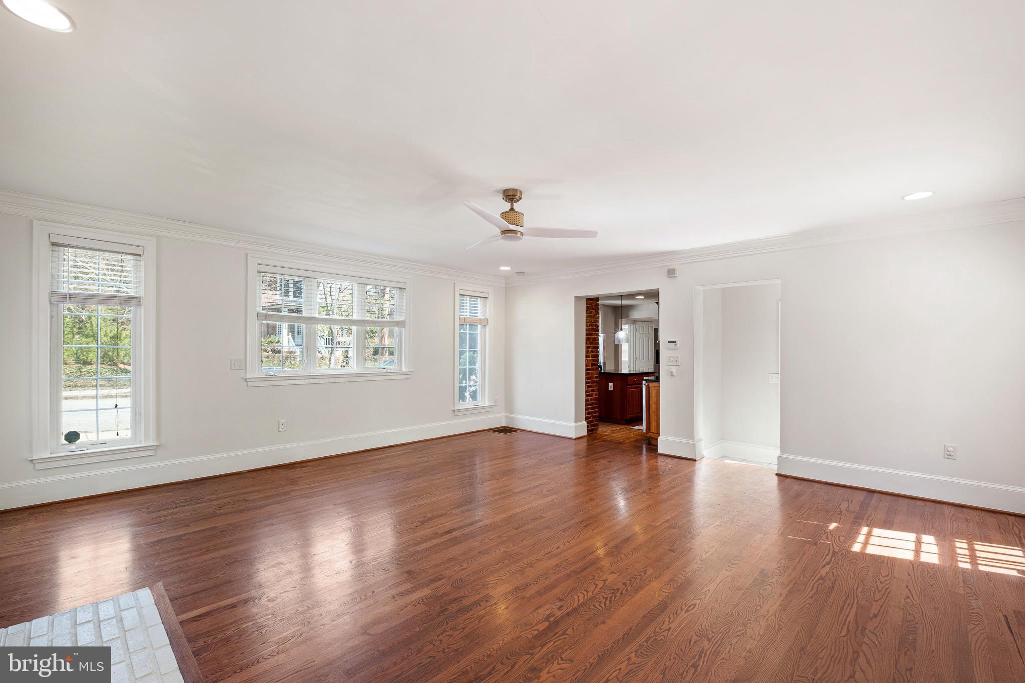 HIGHLANDS - Residential