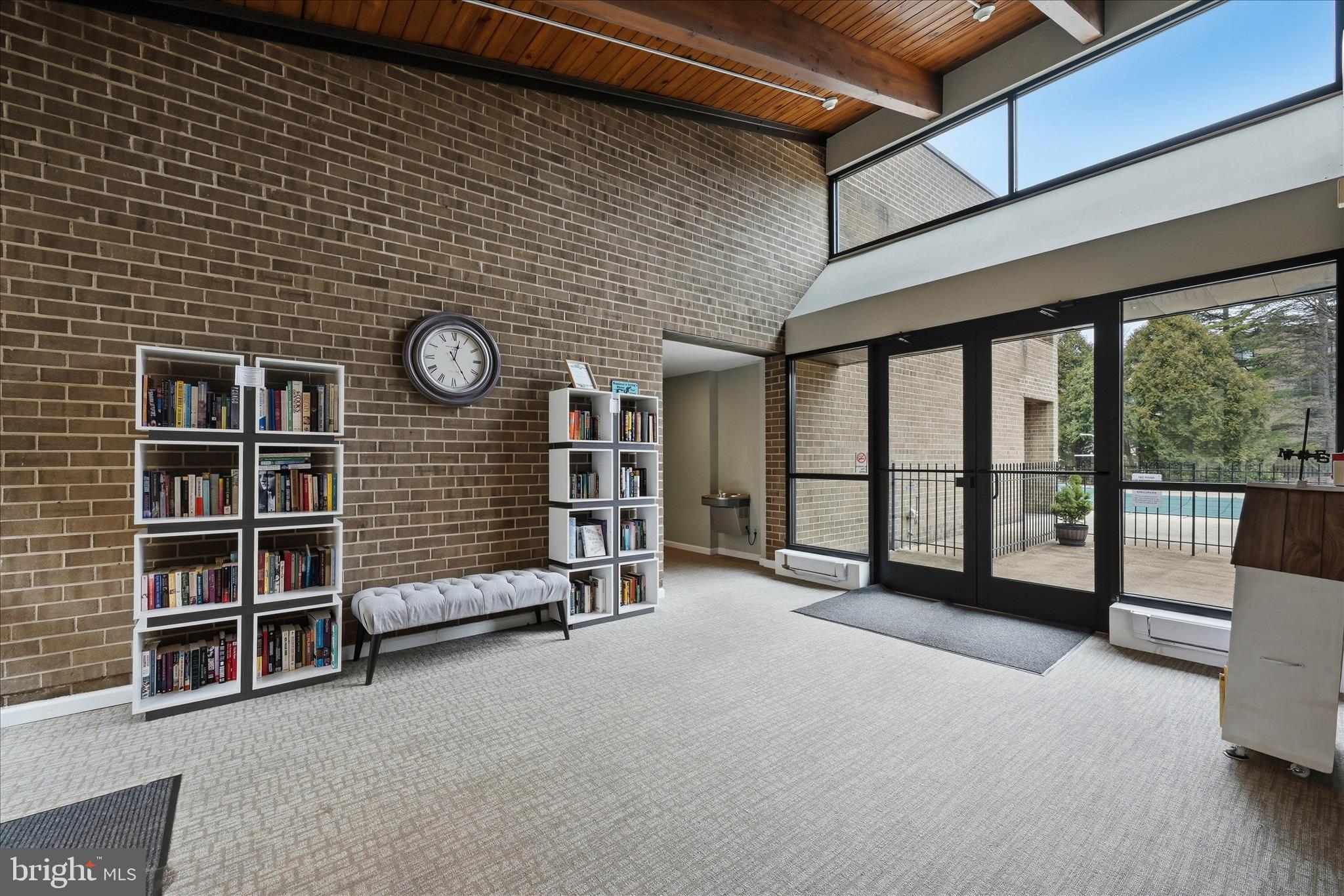 THE PLAZA - Residential