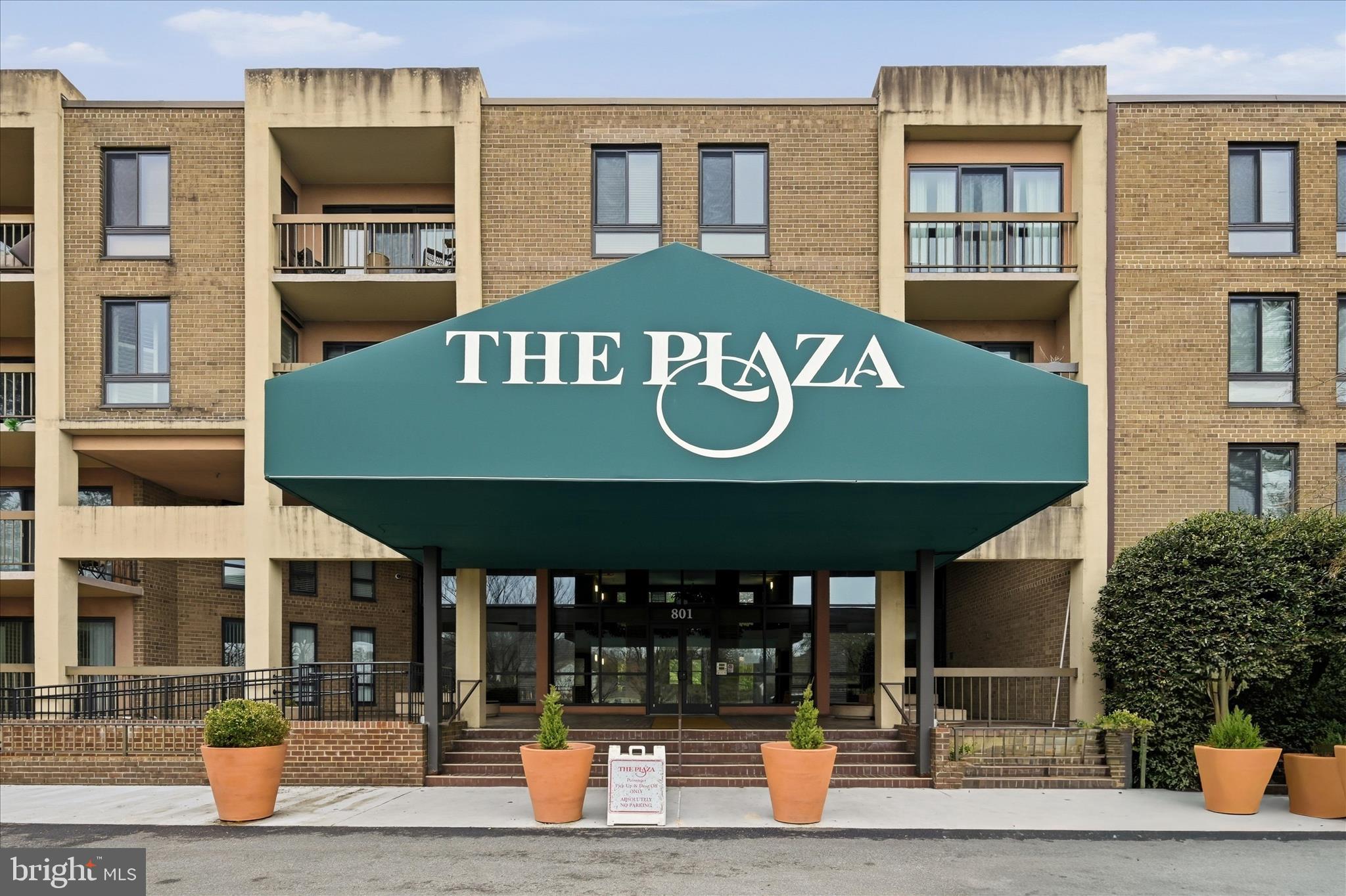 THE PLAZA - Residential