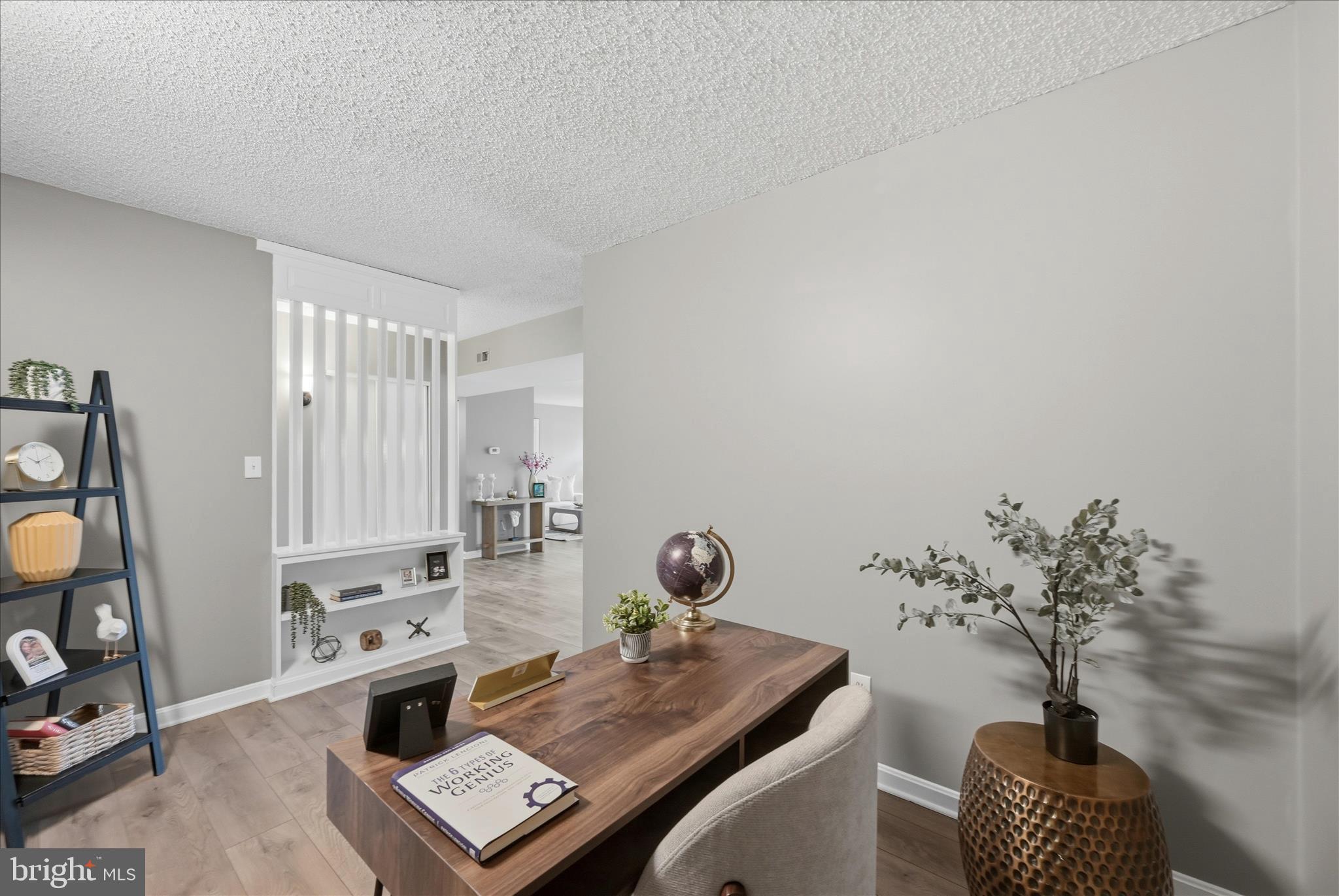 THE PLAZA - Residential