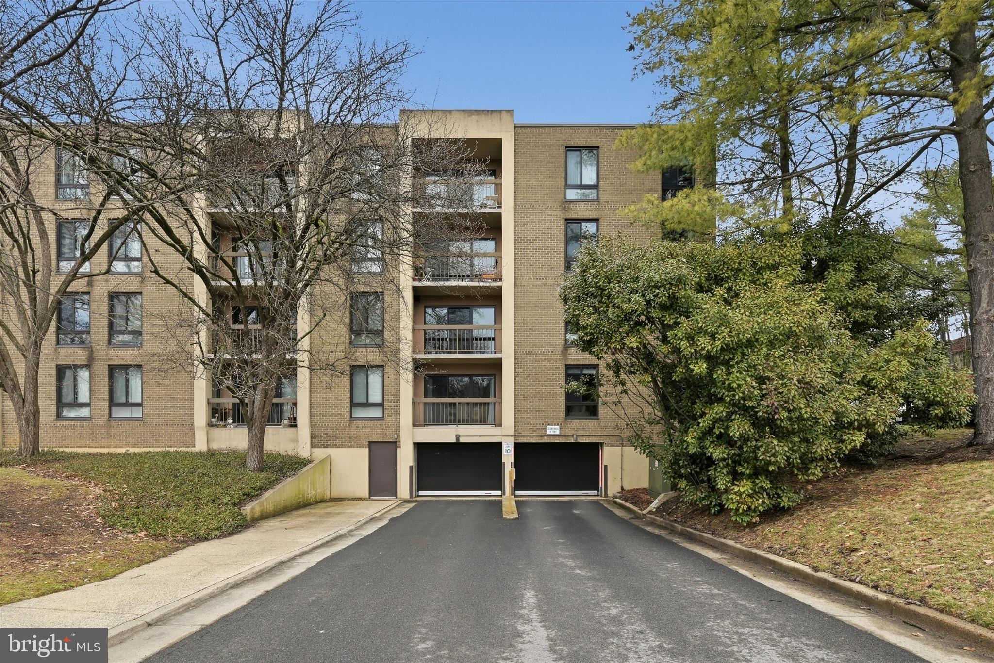 THE PLAZA - Residential