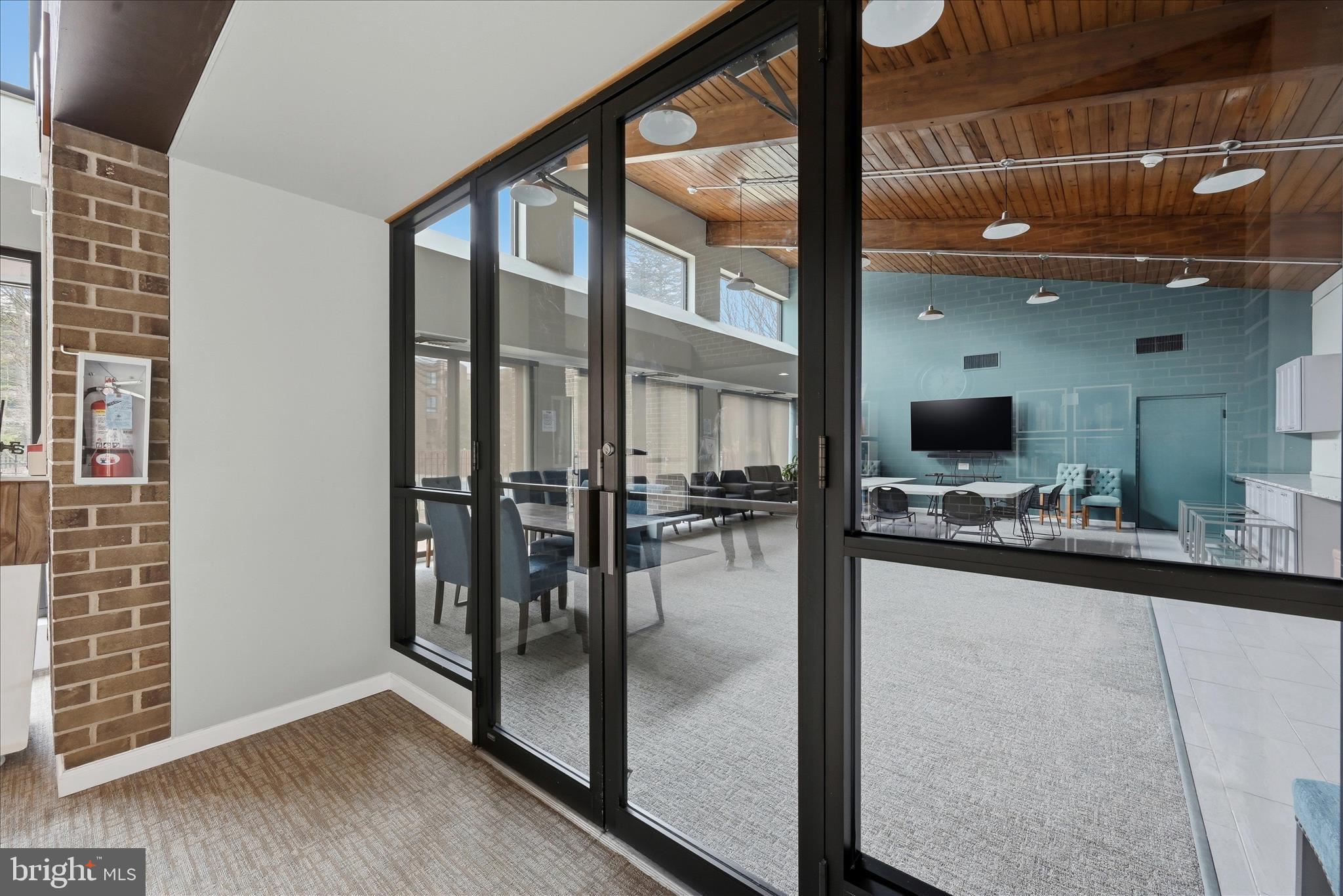 THE PLAZA - Residential