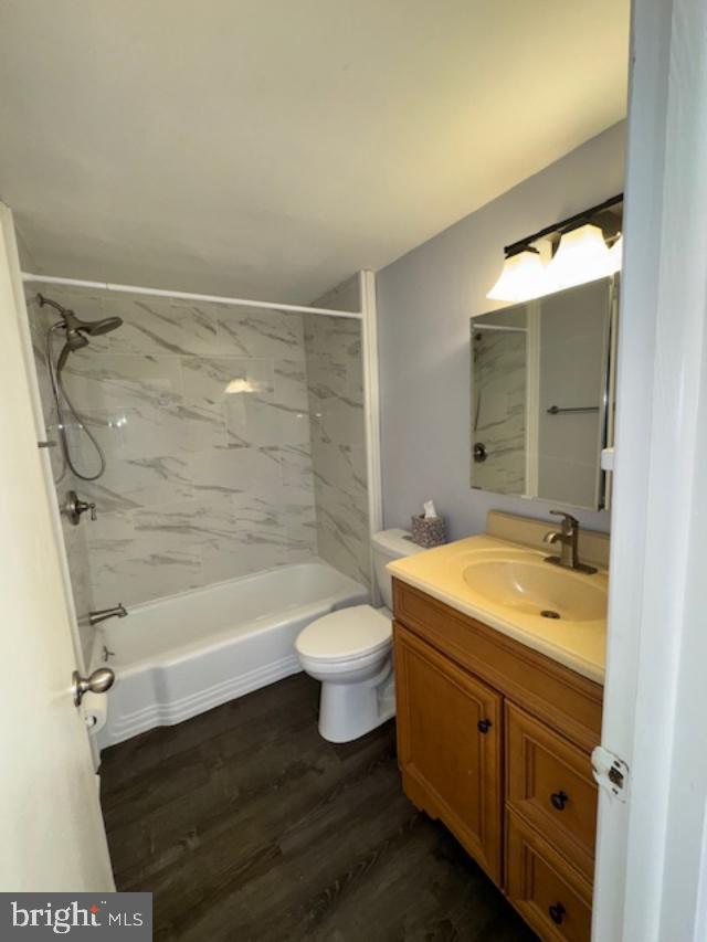 RIDDLE GLEN - Residential Lease