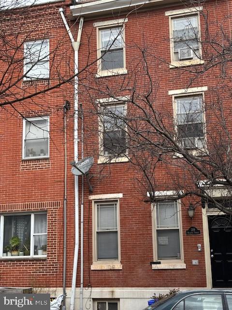 319 WHARTON STREET