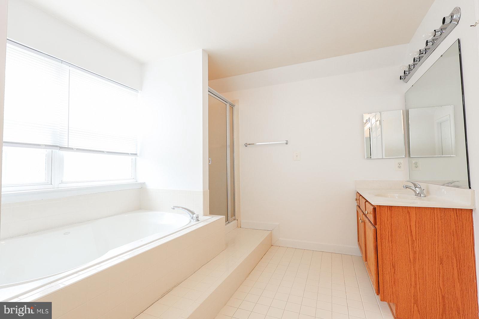 CLEARFIELDS OF BRETON BAY - Residential