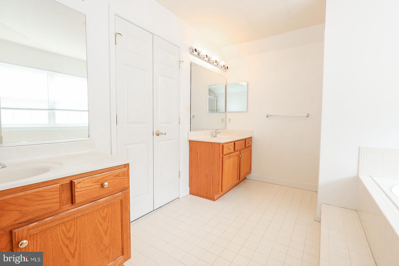 CLEARFIELDS OF BRETON BAY - Residential