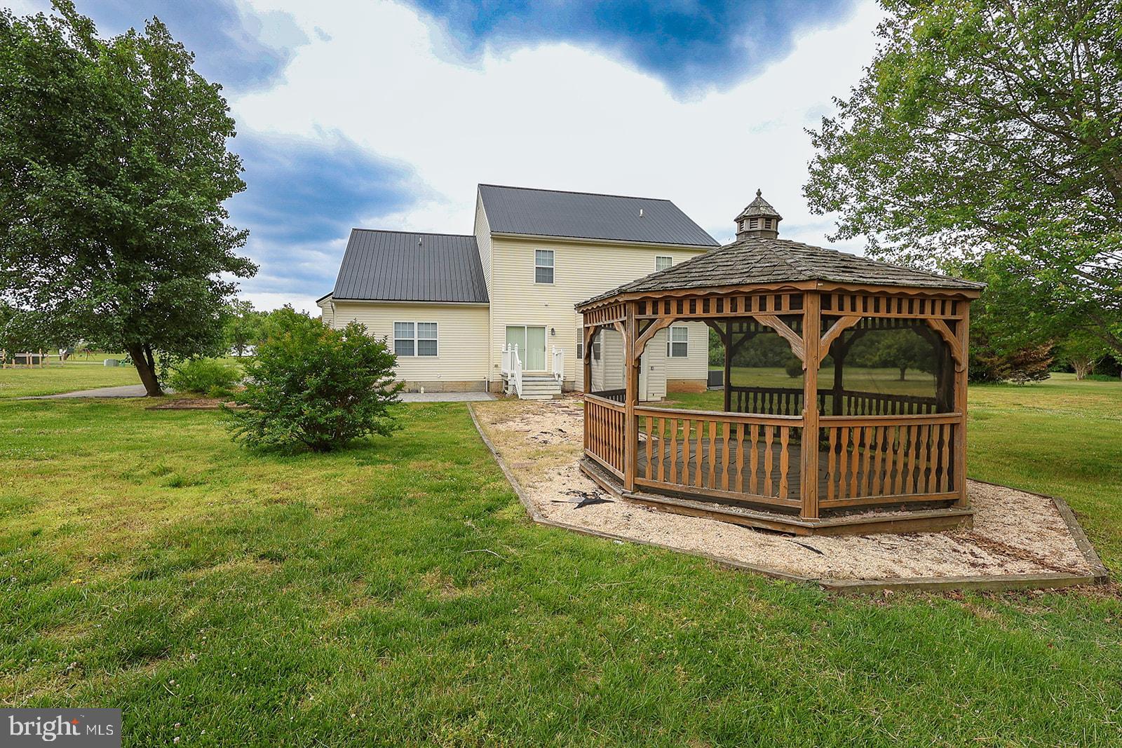 CLEARFIELDS OF BRETON BAY - Residential