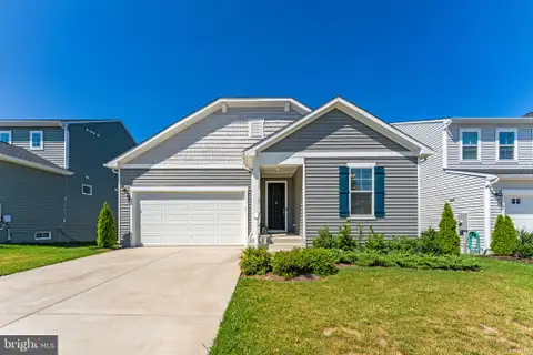 MLS: VAFV2043586