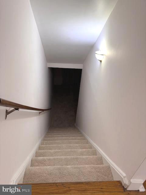 DALE CITY - Residential Lease