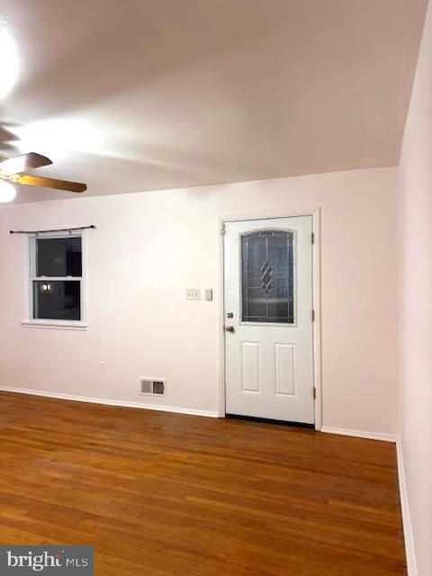 DALE CITY - Residential Lease