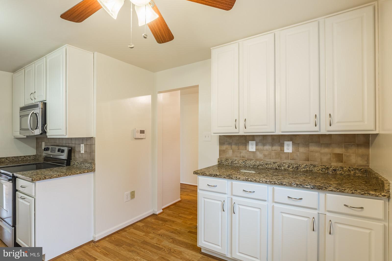 LAKE RIDGE - Residential