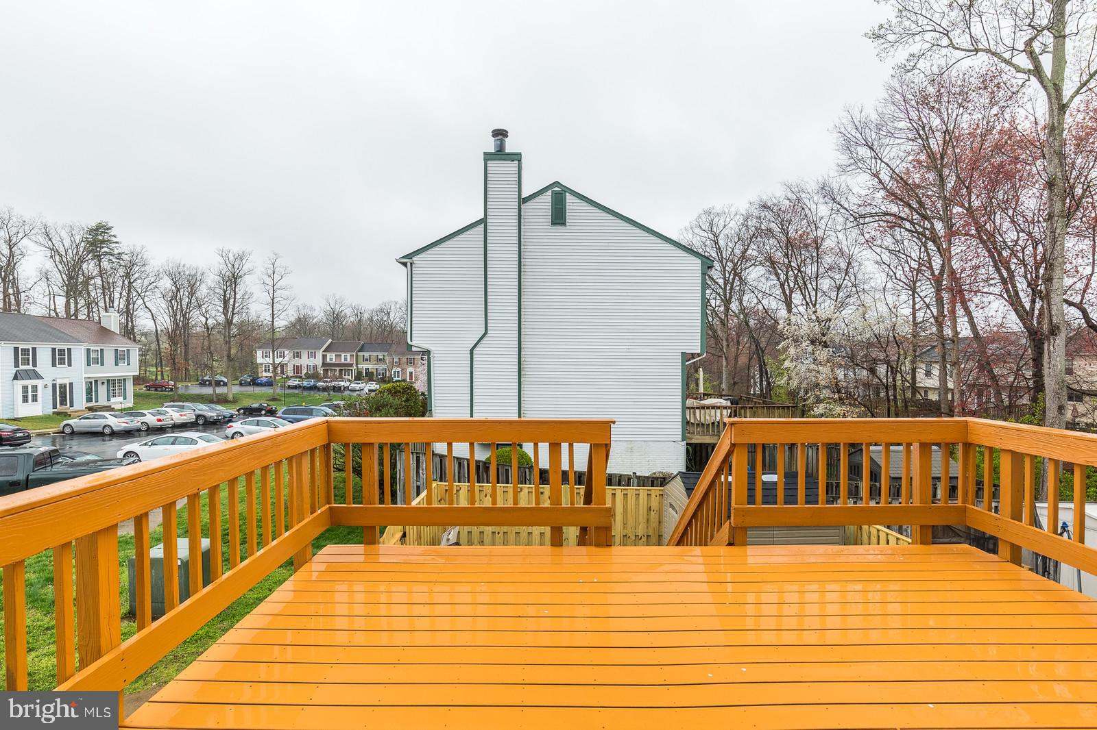 LAKE RIDGE - Residential