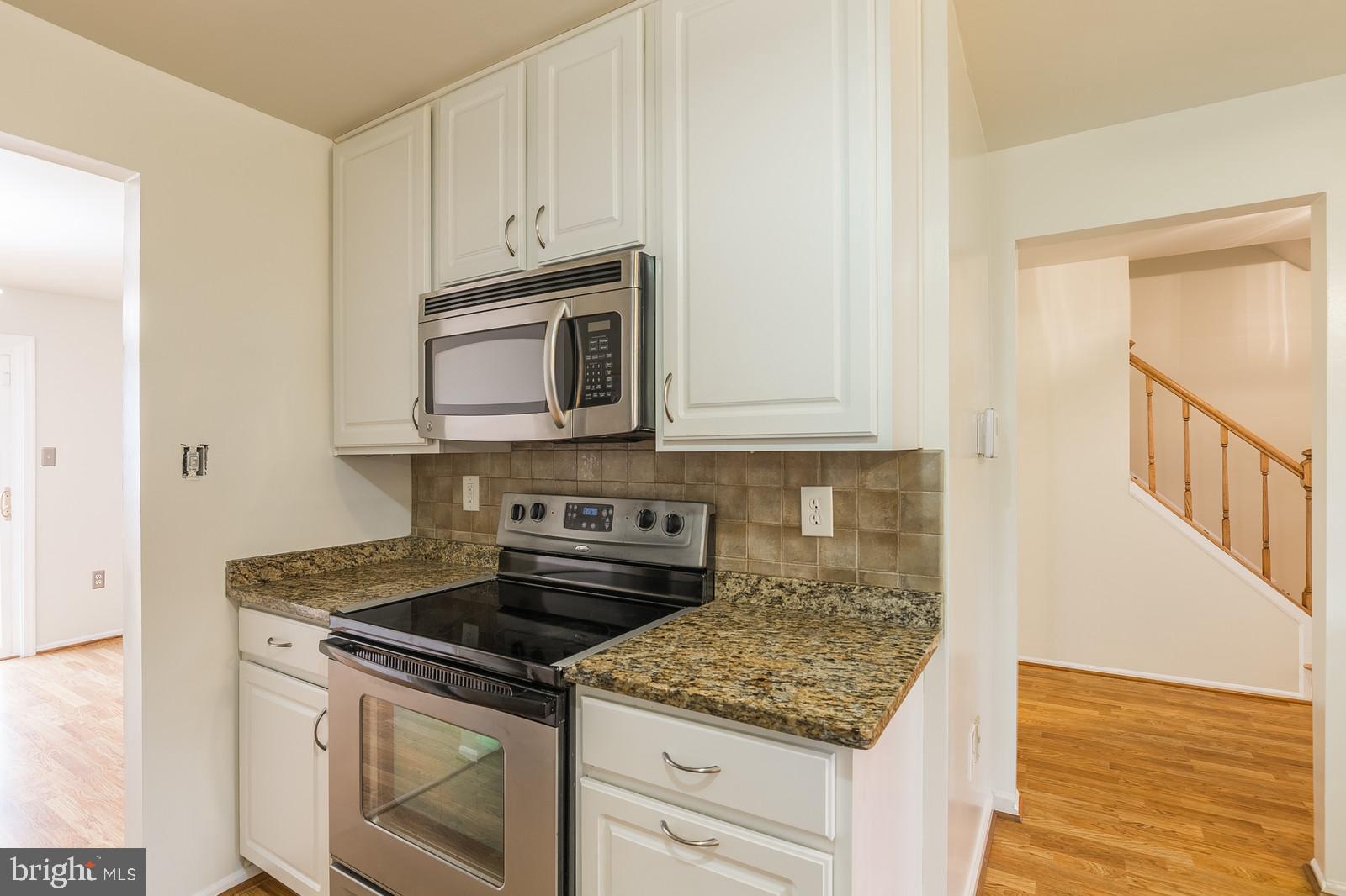 LAKE RIDGE - Residential