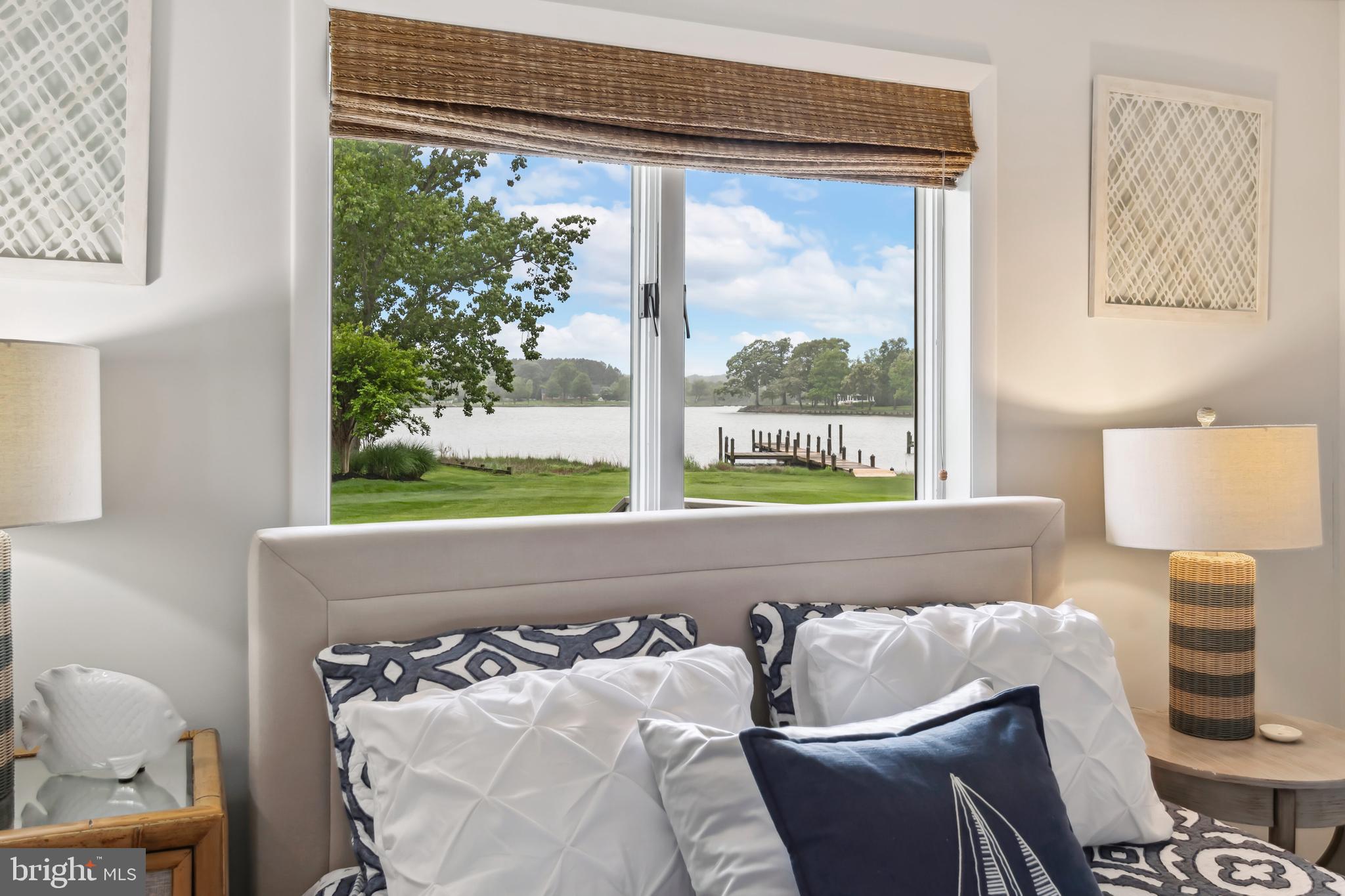 COVE CREEK CLUB - Residential