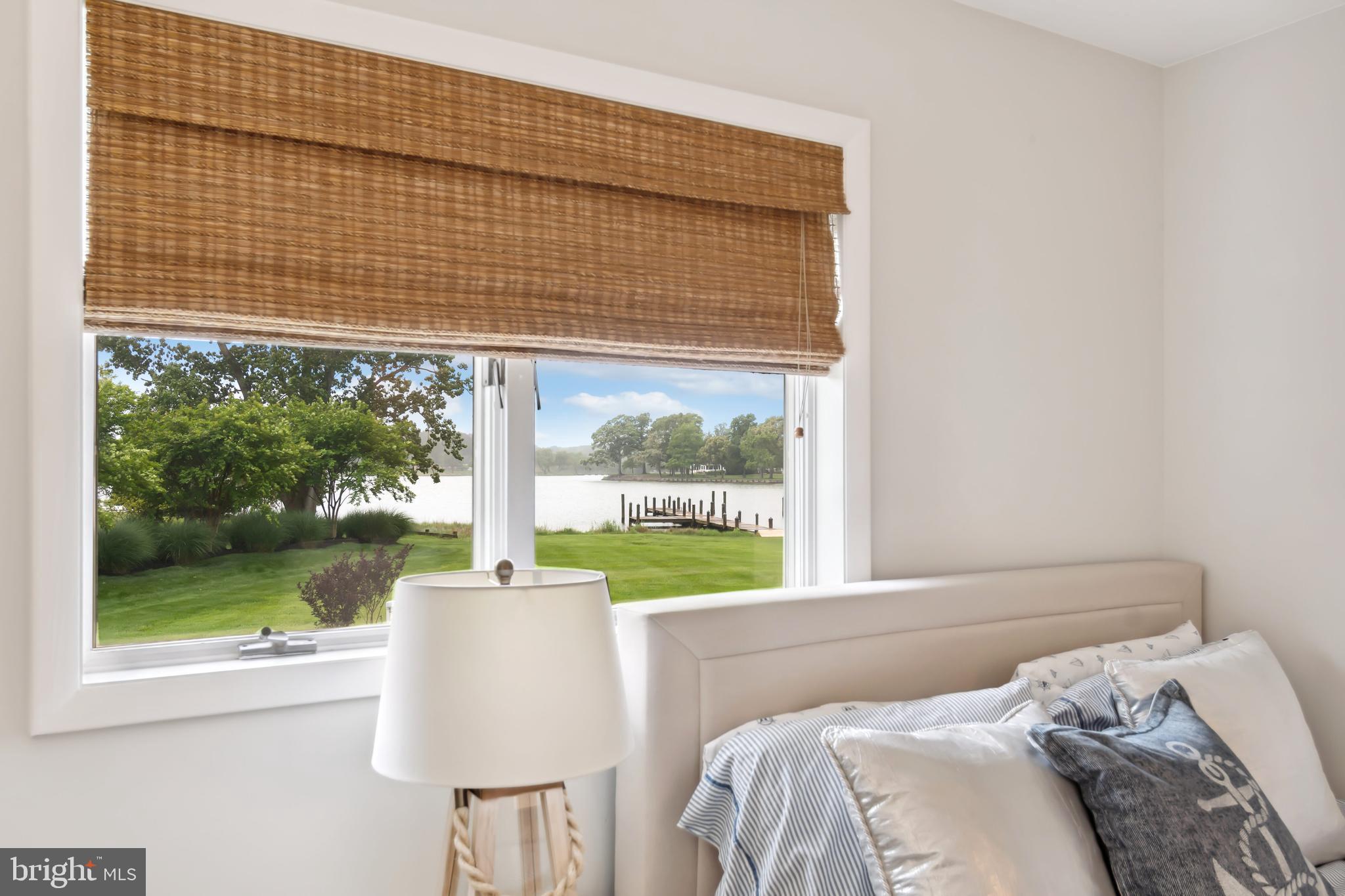 COVE CREEK CLUB - Residential