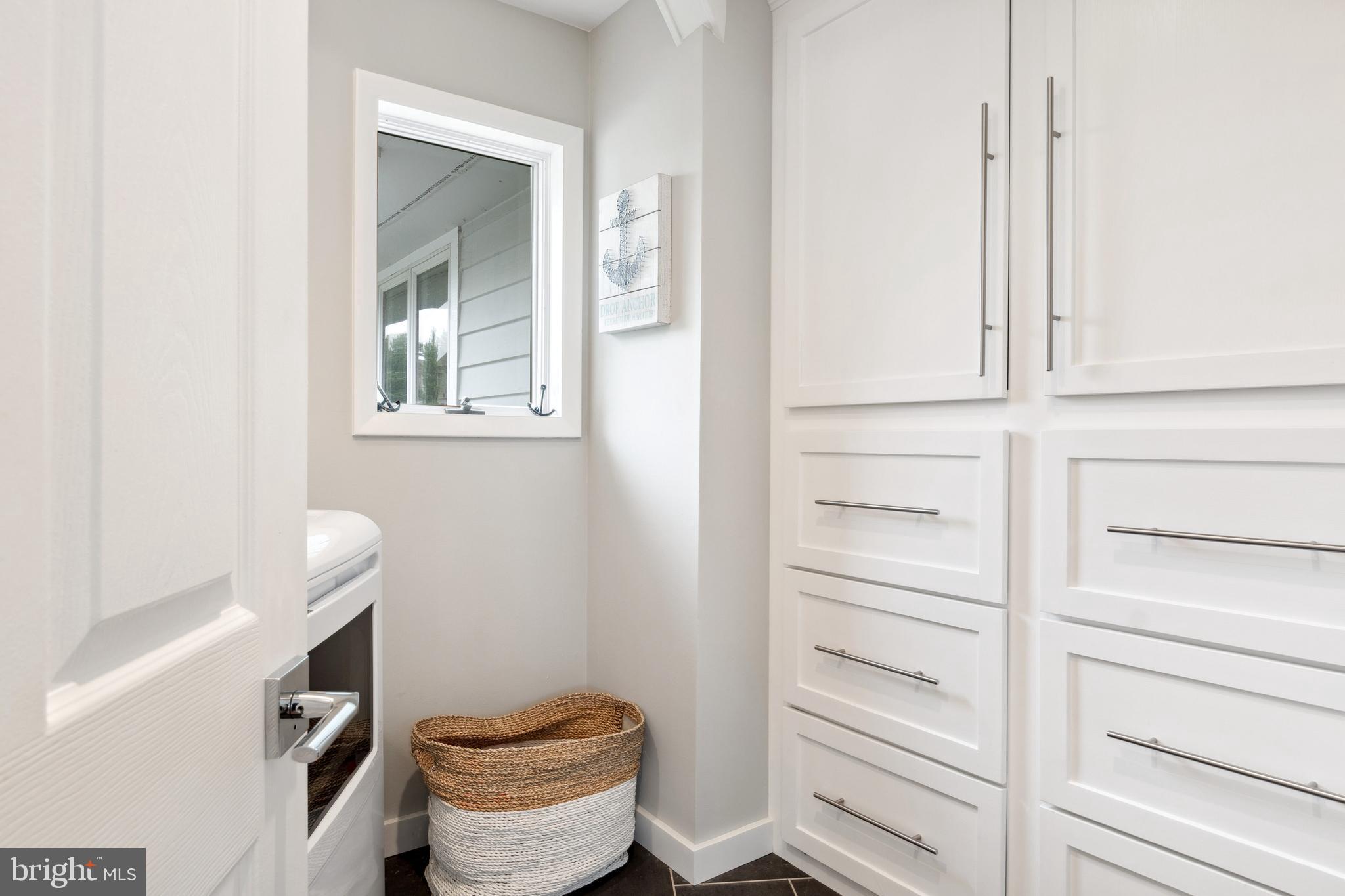 COVE CREEK CLUB - Residential