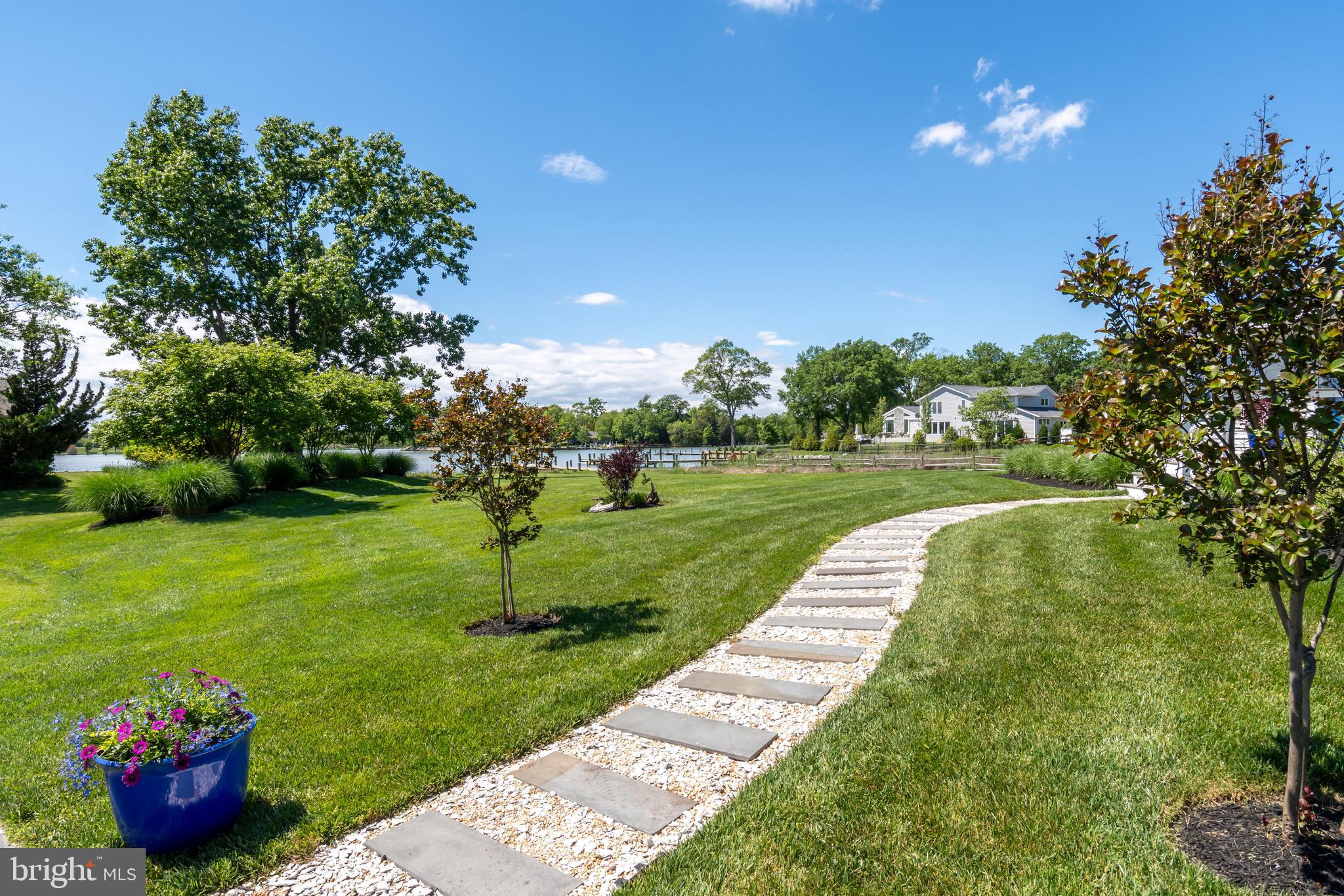 COVE CREEK CLUB - Residential