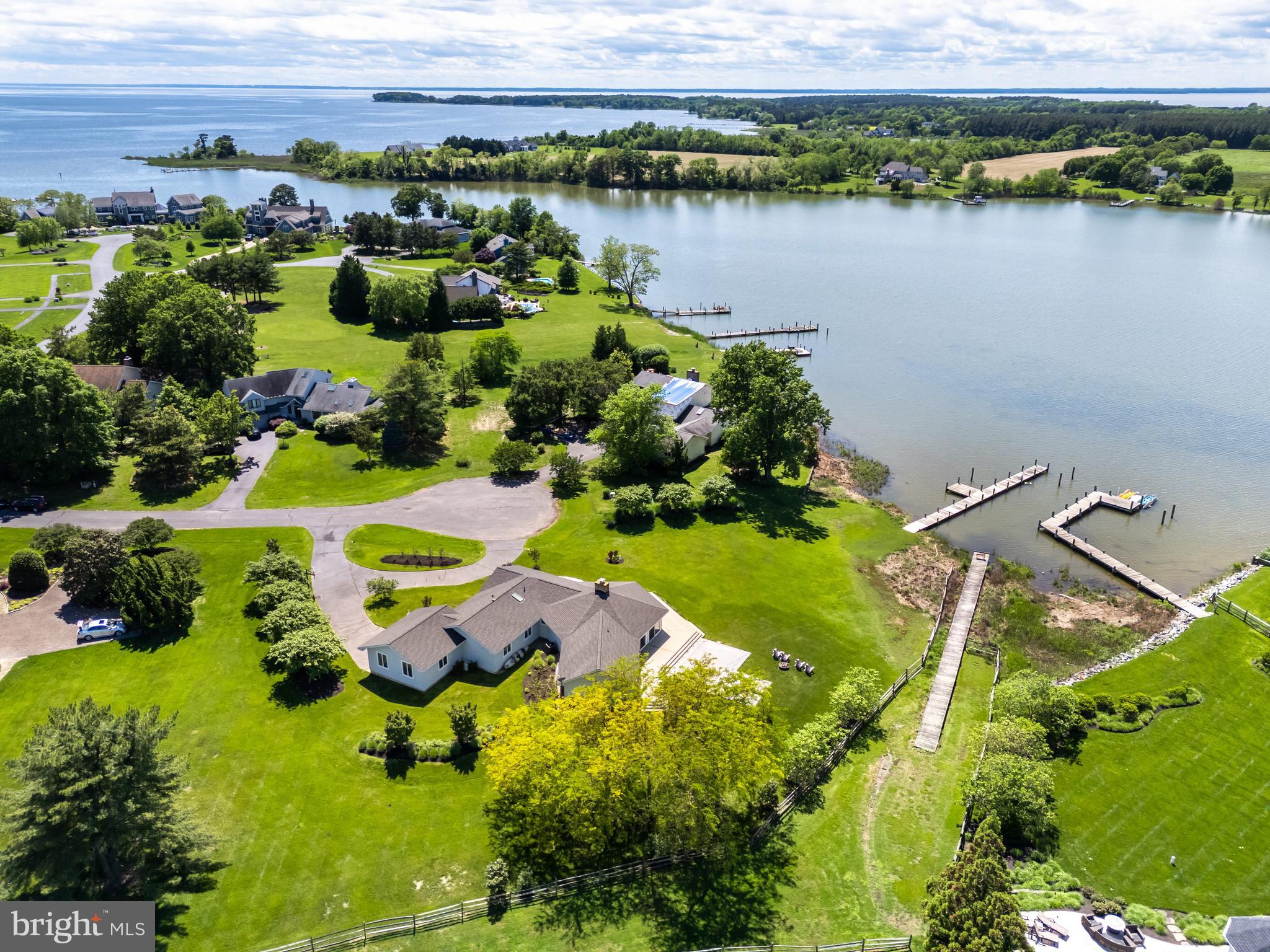 COVE CREEK CLUB - Residential