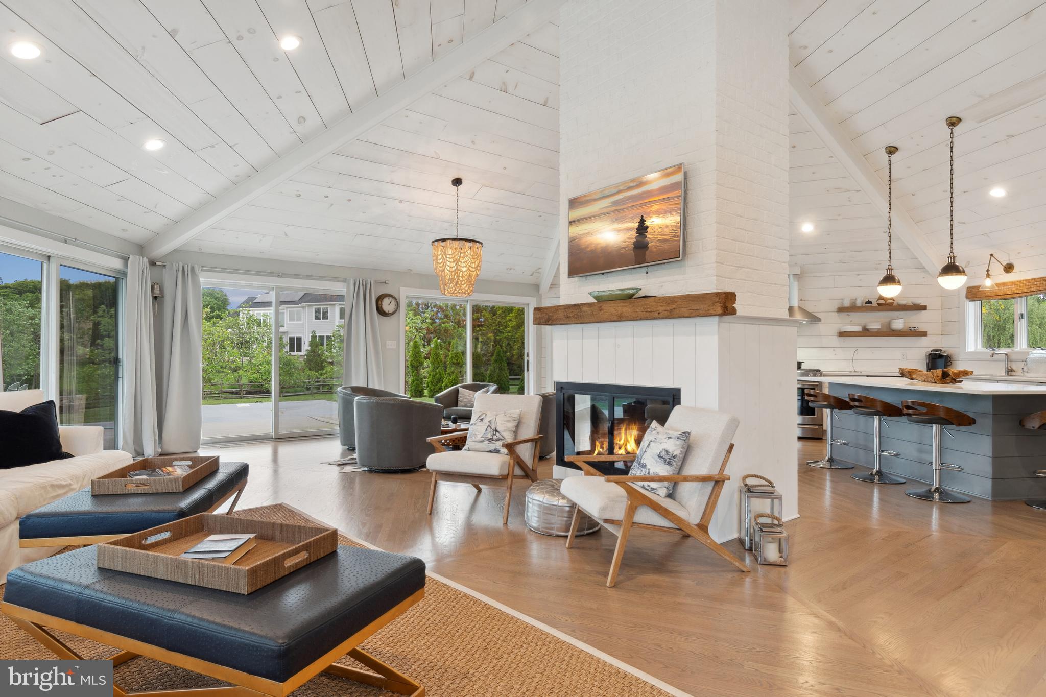 COVE CREEK CLUB - Residential